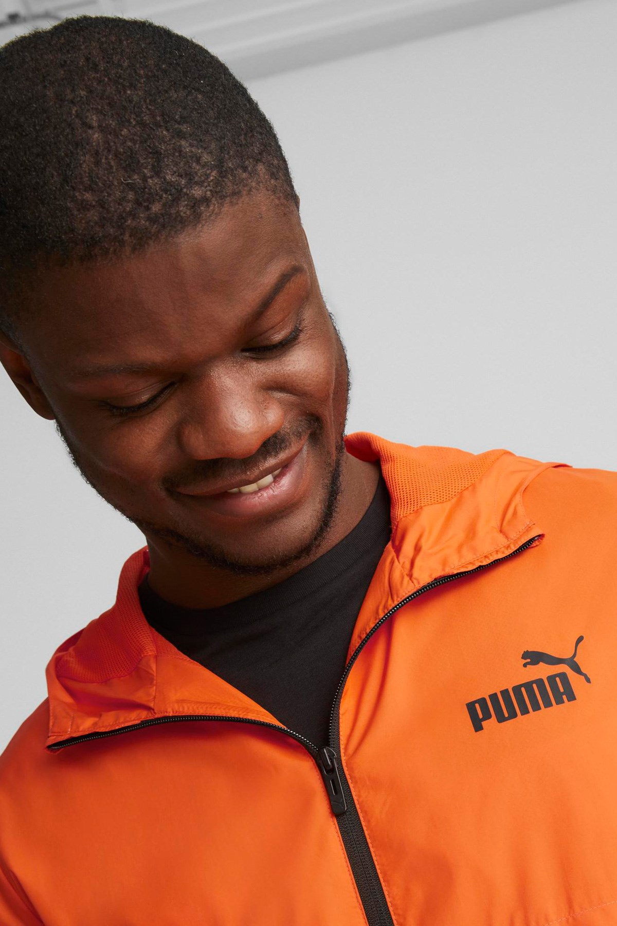 Puma ESS Solid Erkek Rüzgarlık 84748423 Turuncu