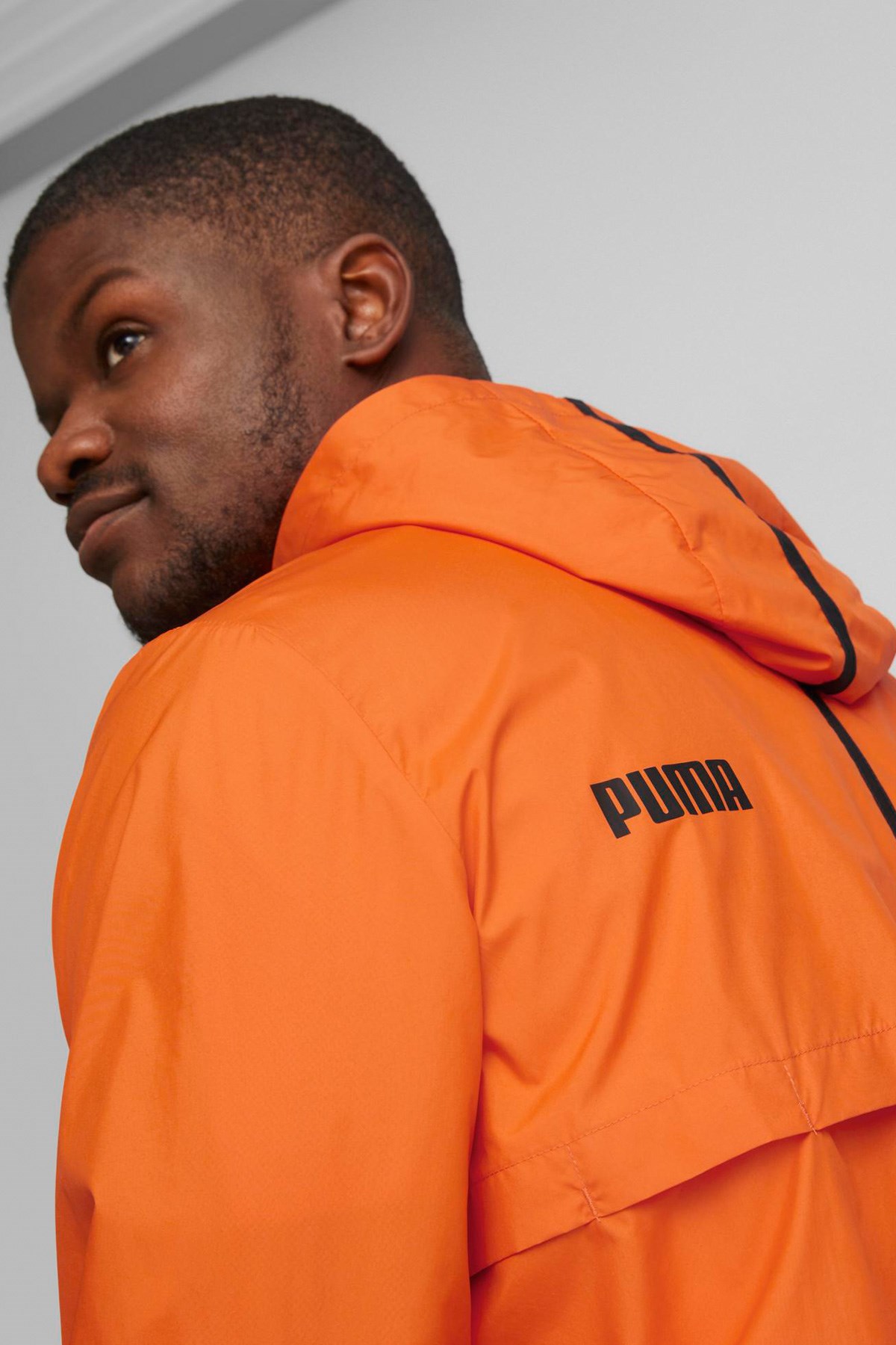 Puma ESS Solid Erkek Rüzgarlık 84748423 Turuncu