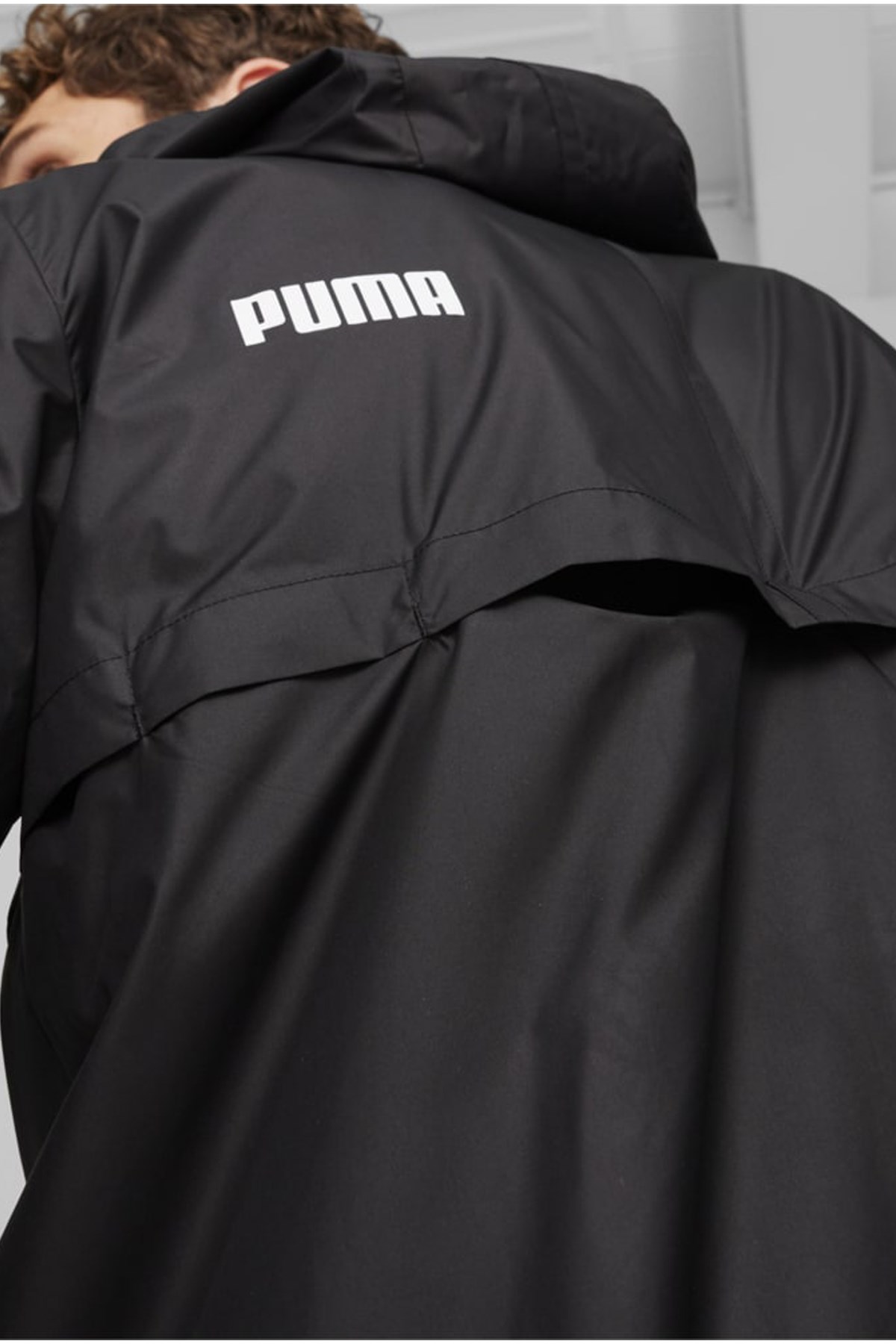 Puma Ess Solid Erkek Rüzgarlık 84748452 Siyah