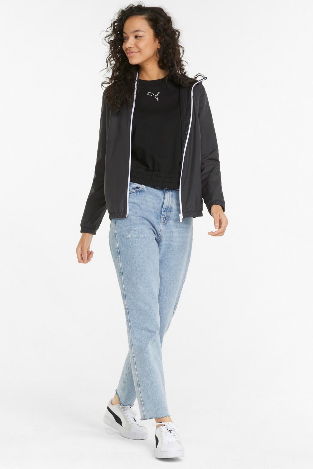 Puma Ess Solid Kadın Rüzgarlık 84749401 Siyah