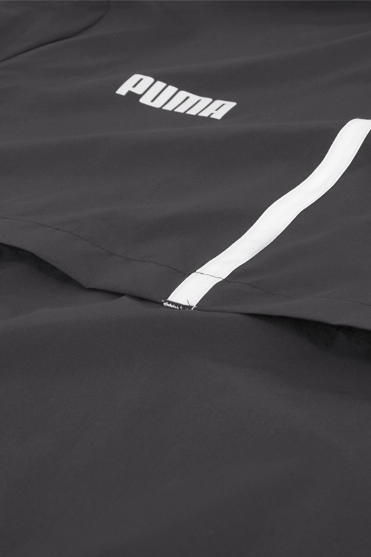 Puma Ess Solid Kadın Rüzgarlık 84749401 Siyah