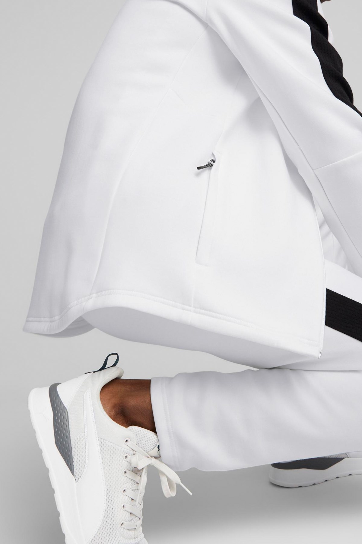 Puma Evostripe Full-Zip Erkek Sweatshirt 84991502 Beyaz