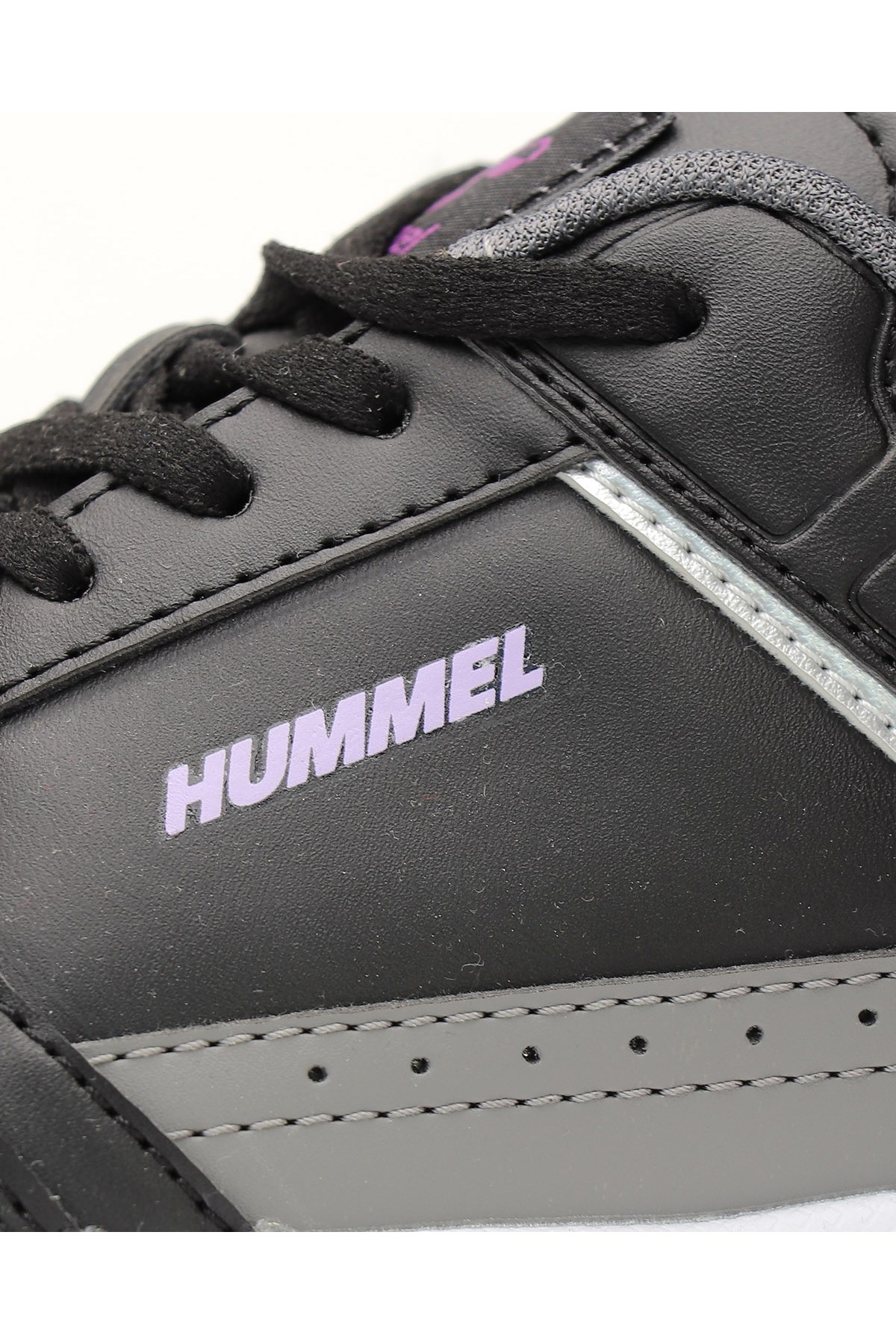 Hummel I-Sha Kadın Spor Ayakkabı 900243-2001 Siyah