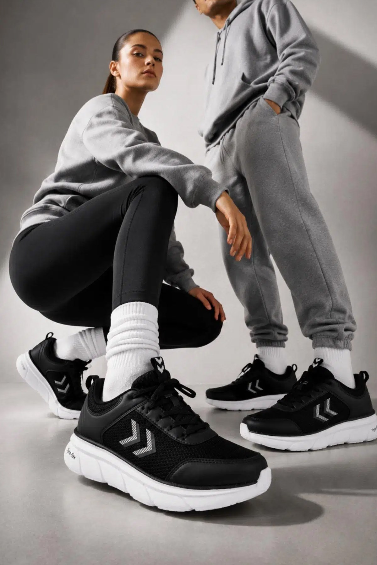 Hummel Tyro Flex Unisex Spor Ayakkabı 900958-2001 Siyah