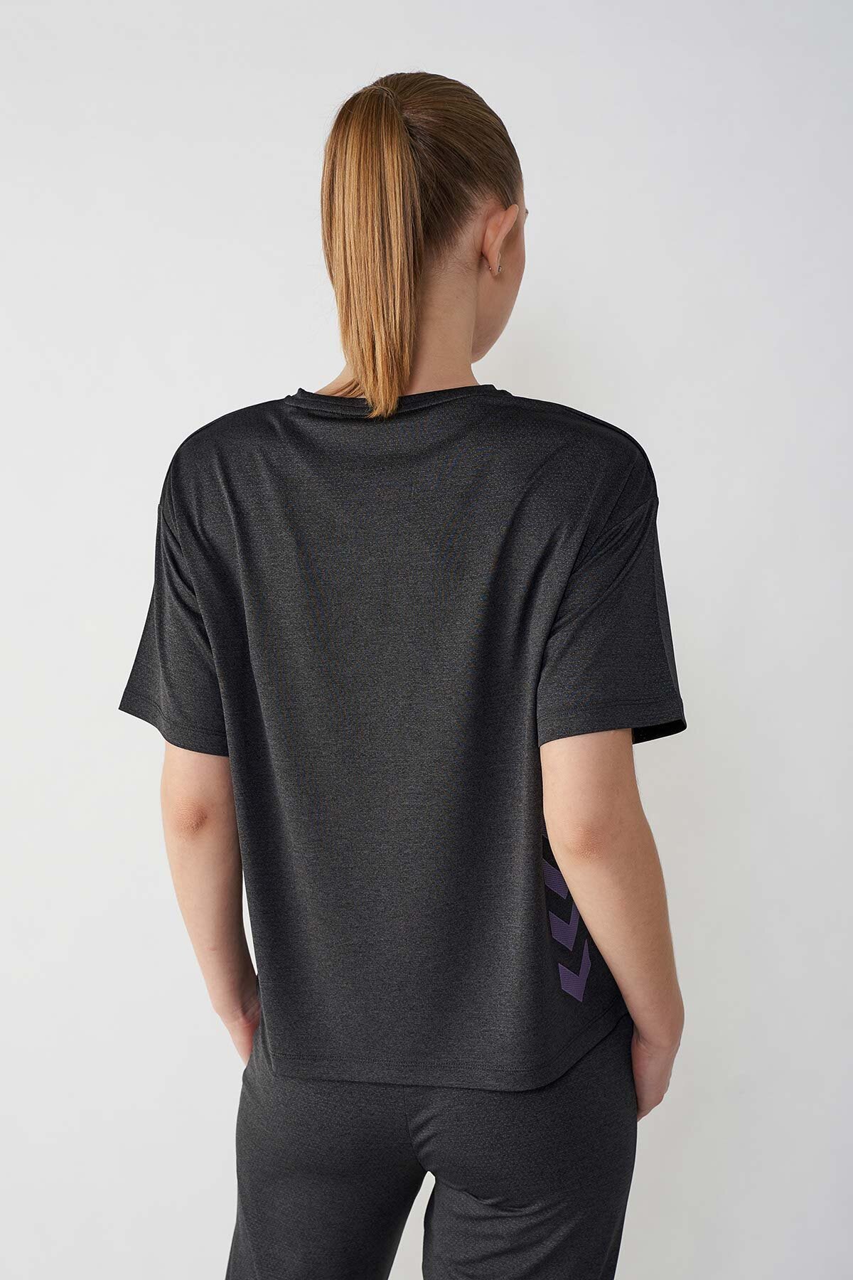 Hummel Anice  Kadın Tişört 910058-1316 Antrasit