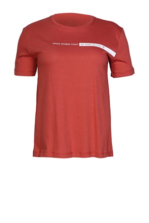 Hummel Hera  Kadın Tişört 910663-7873 Kırmızı