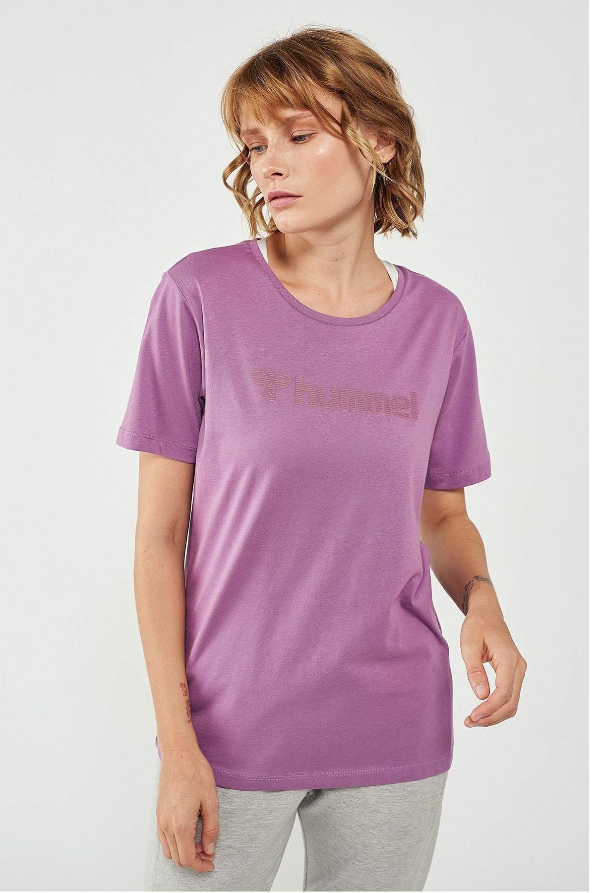 Hummel Atri  Kadın Tişört 911289-3291 Mor