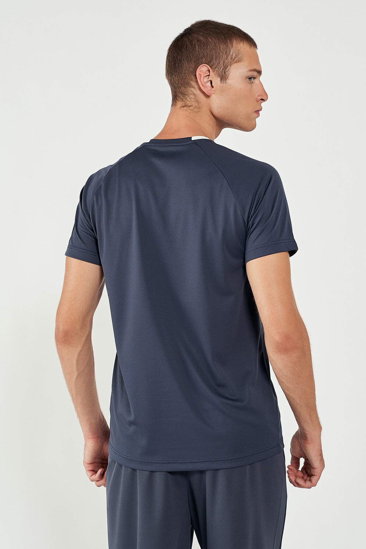 Hummel Benu   Erkek Tişört 911294-7429 Lacivert