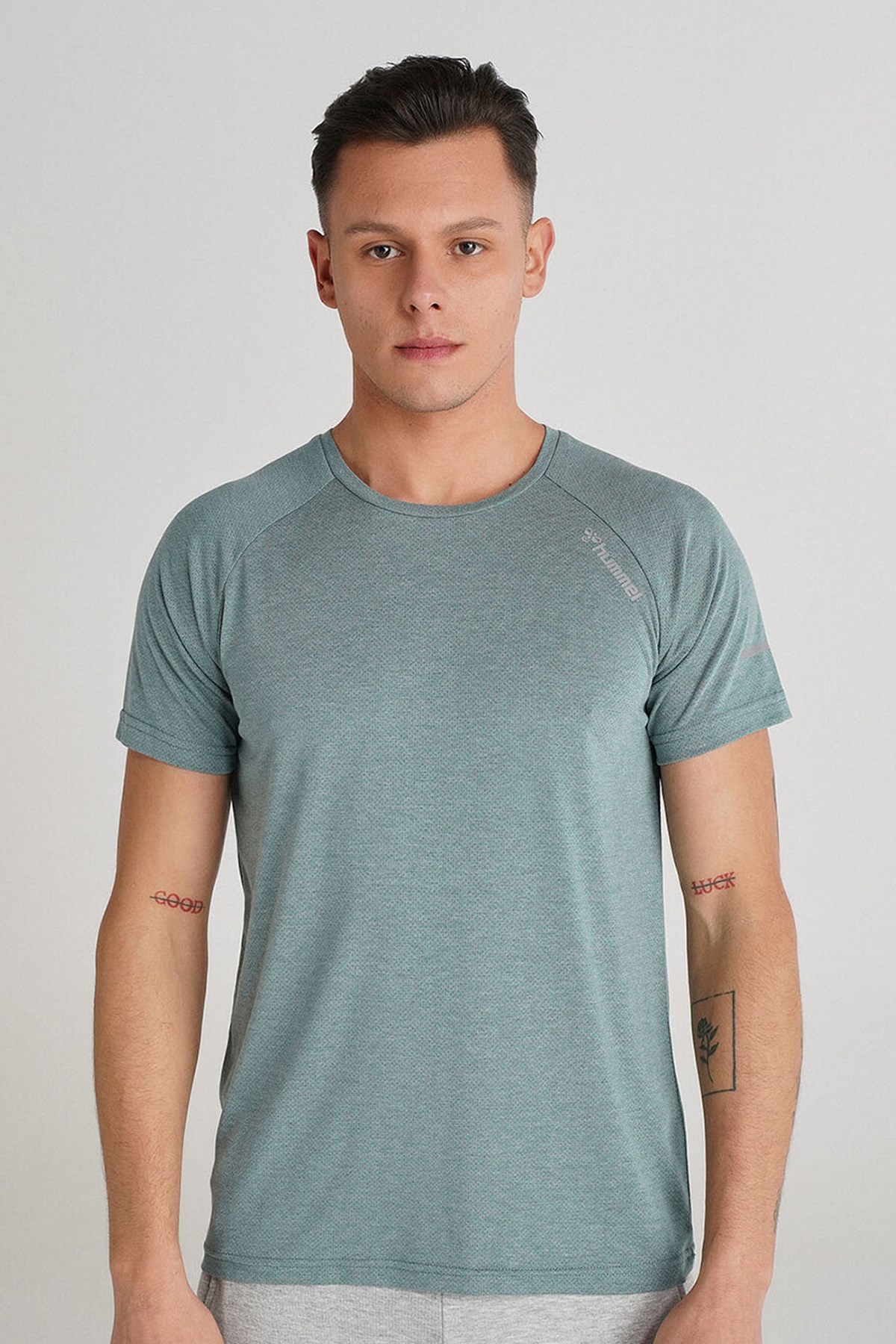 Hummel Venge Erkek Tişört 911370-1016 Yeşil