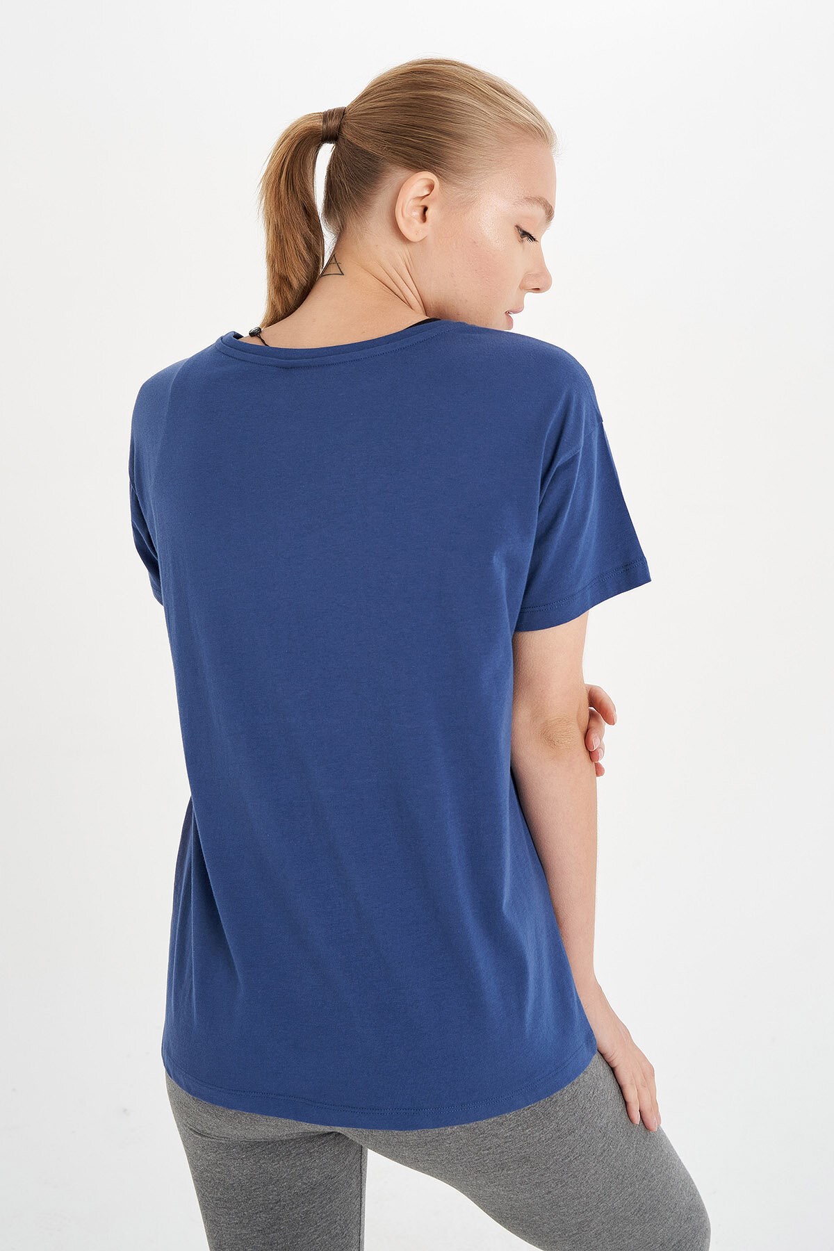 Hummel Annie  Kadın Tişört 911468-3882 Mavi
