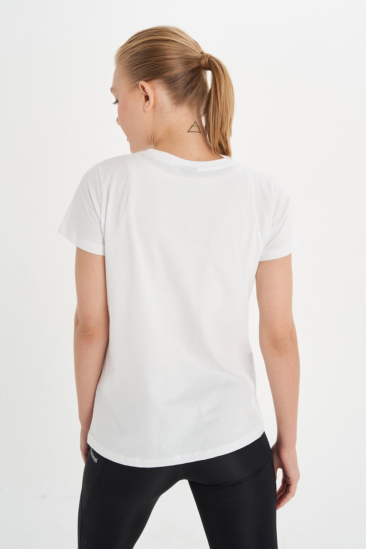 Hummel Flos Kadın Tişört 911504-9001 Beyaz