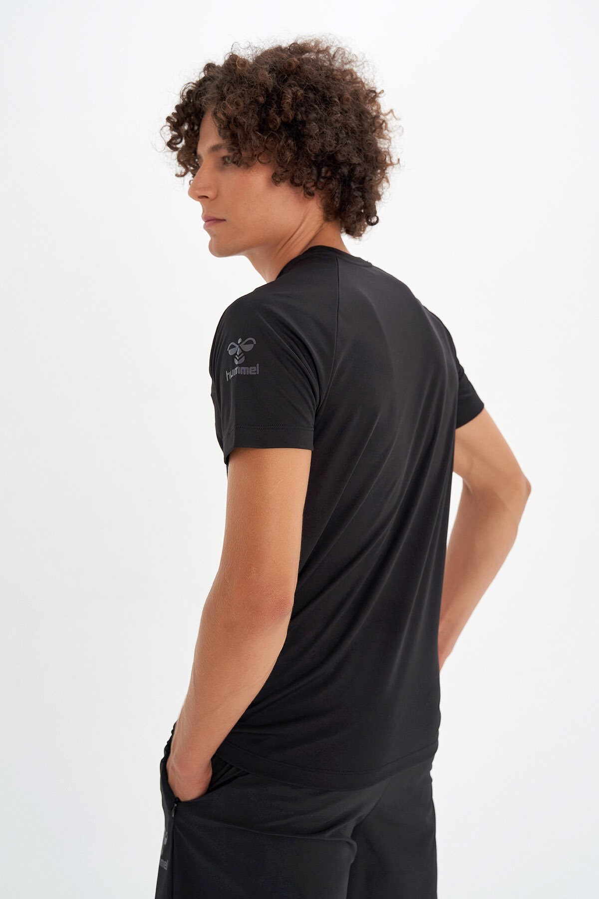 Hummel Lupa Erkek Tişört 911518-2001 Siyah