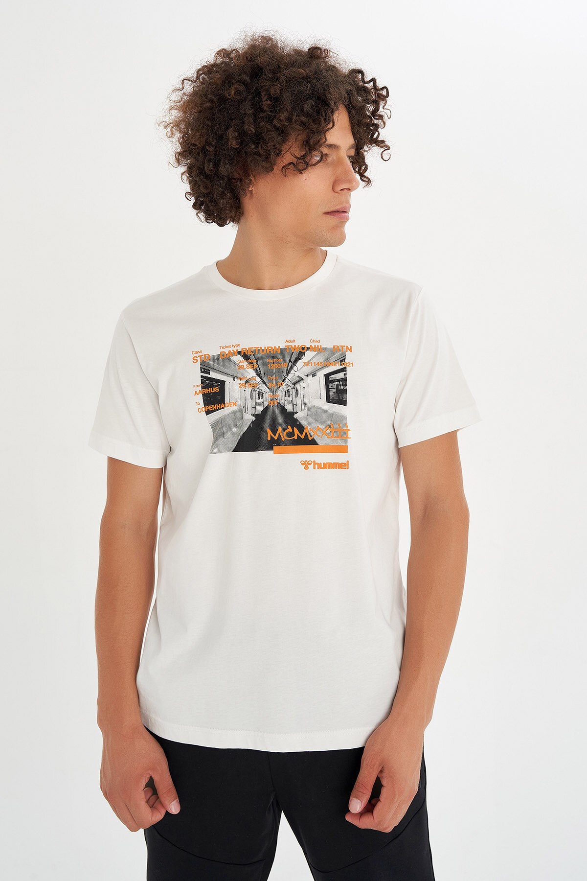 Hummel Rejse Erkek Tişört 911535-9003 Beyaz