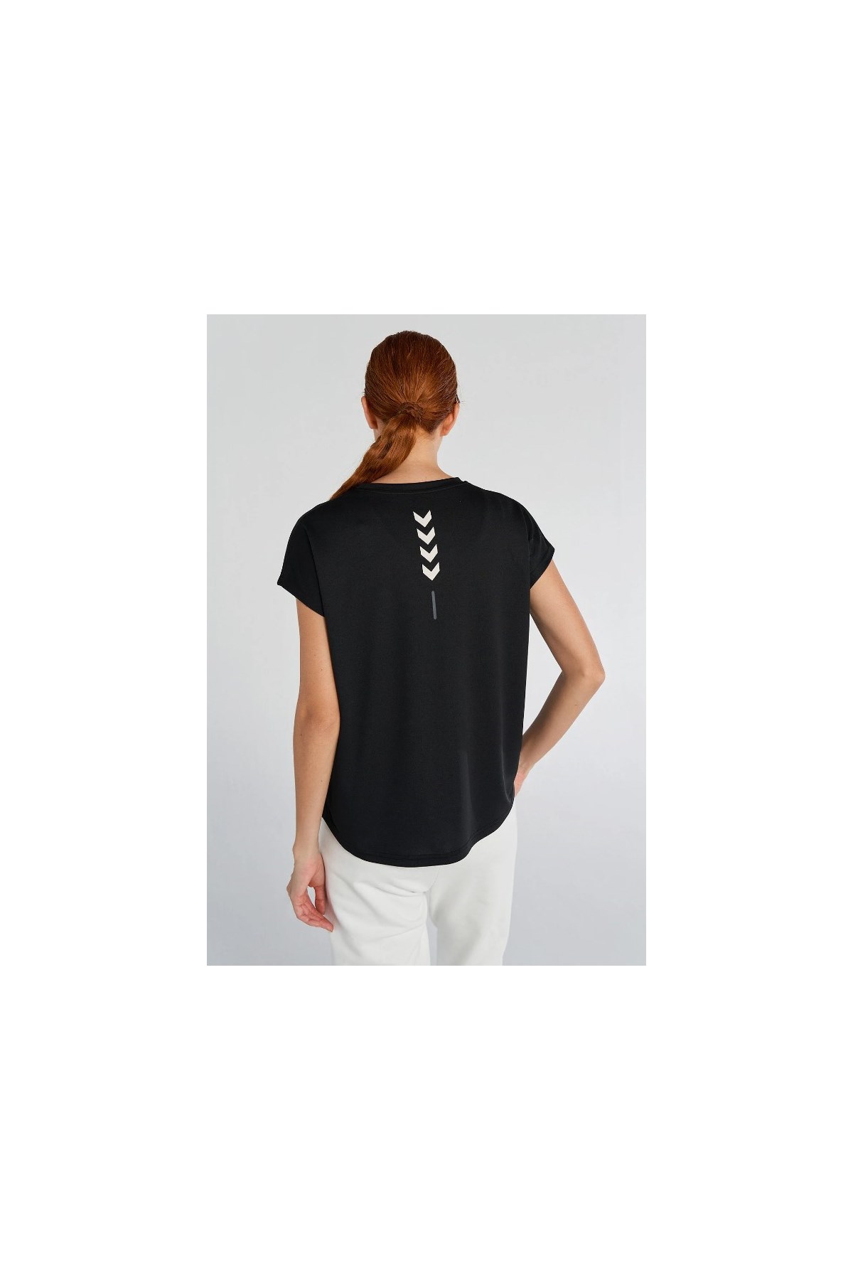 Hummel T-Te Tola Loose Kadın Tişört 911617-2001 Siyah