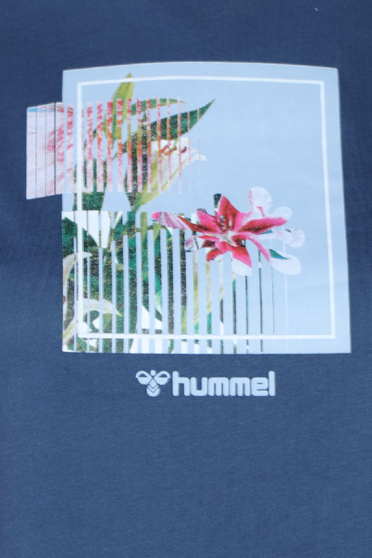 Hummel Nasus Kadın Tişört 911671-2223 Lacivert