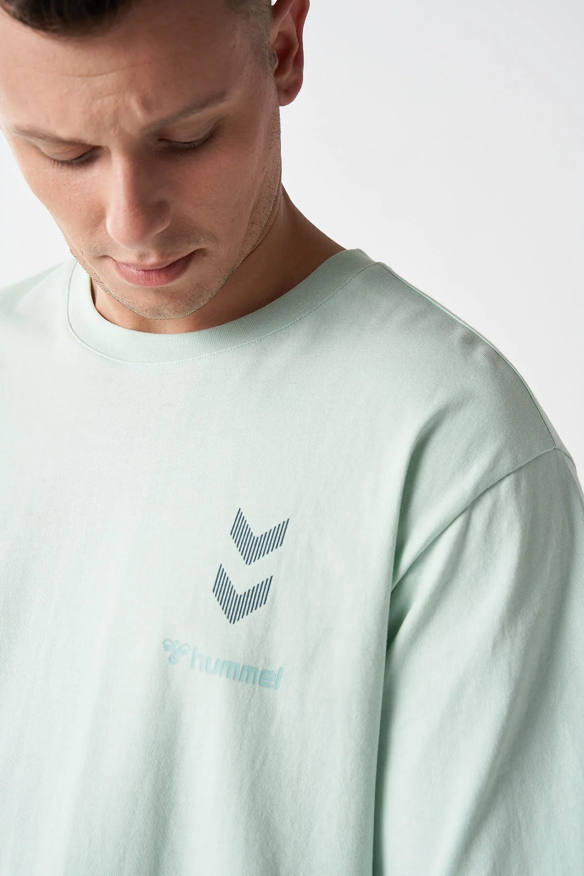 Hummel Finny Oversize Erkek Tişört 911799-2519 Yeşil