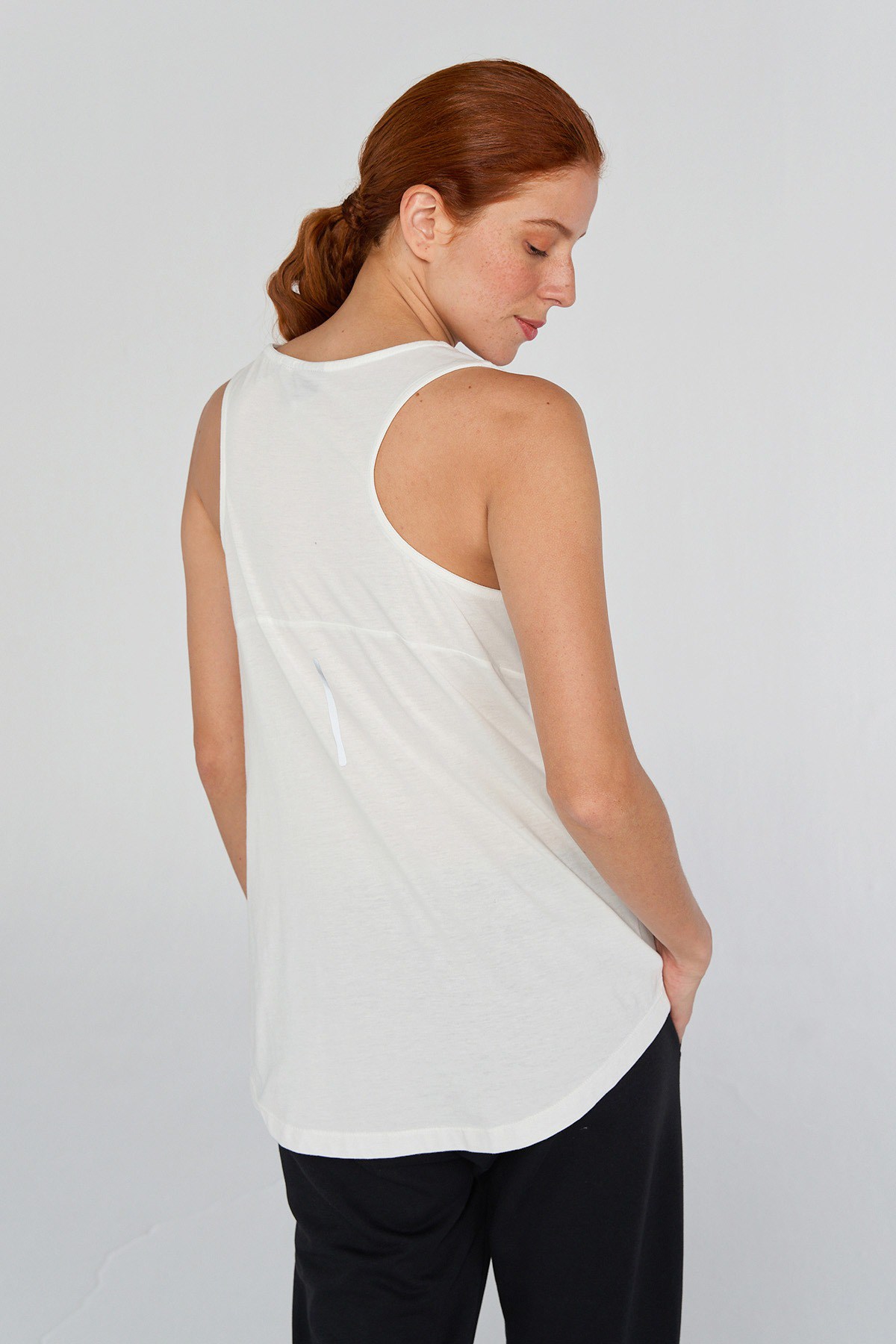 Hummel Nina Tank Top Kadın Tişört 911836-9003 Beyaz