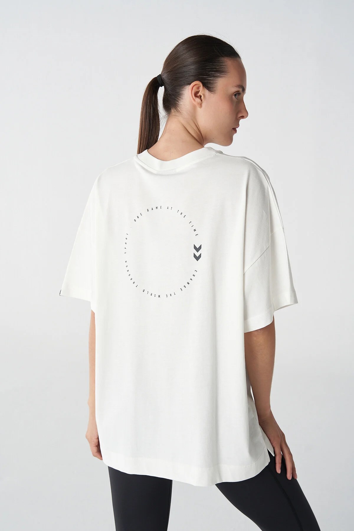 Hummel Shura Oversizet-Shirt Kadın Tişört 911858-9003 Beyaz