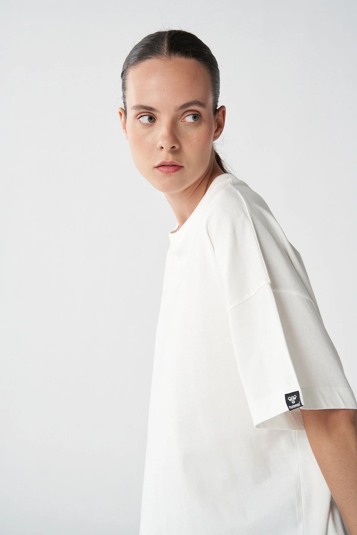 Hummel Shura Oversizet-Shirt Kadın Tişört 911858-9003 Beyaz