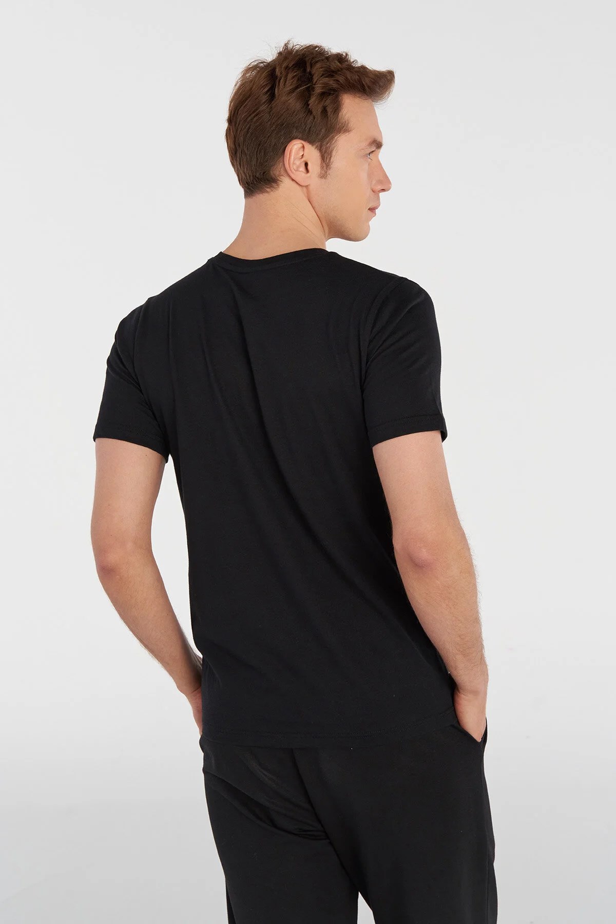 Hummel  Graphıc Trıple Logo Cotton  Erkek Tişört Siyah