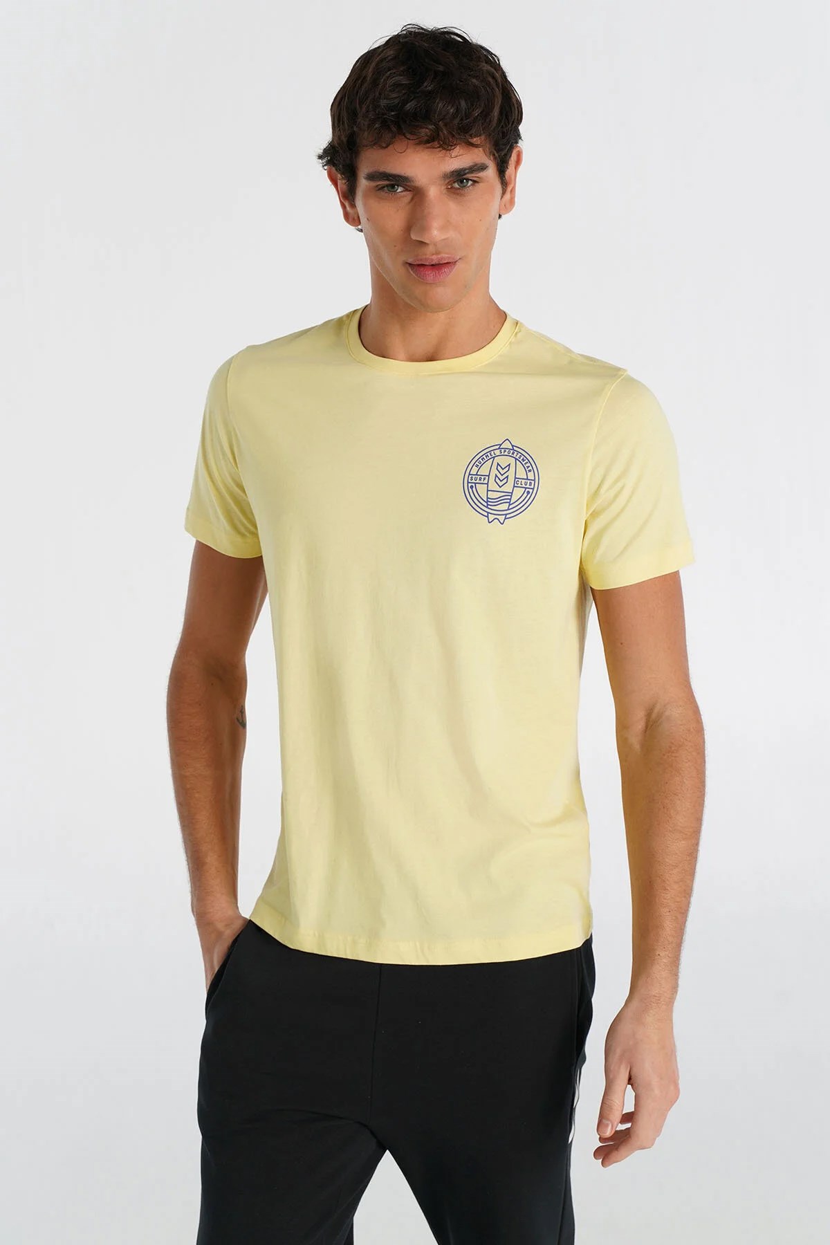 Hummel Calvert Erkek Tişört 912202-5030 Sarı