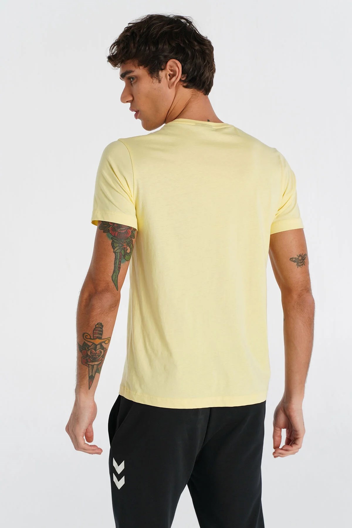Hummel Calvert Erkek Tişört 912202-5030 Sarı