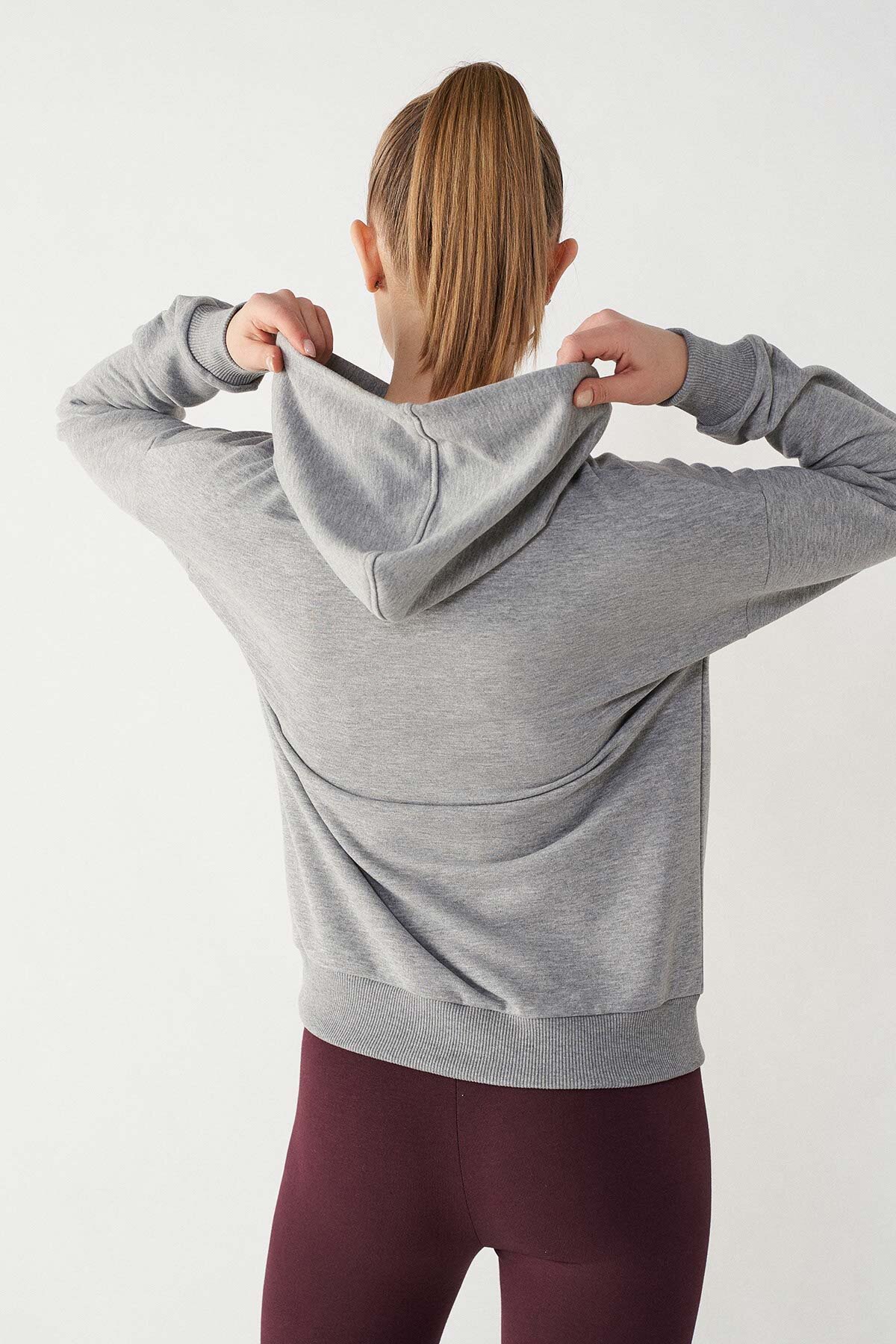 Hummel Dami Hoodie Kadın Sweatshirt 920927-2006 Gri