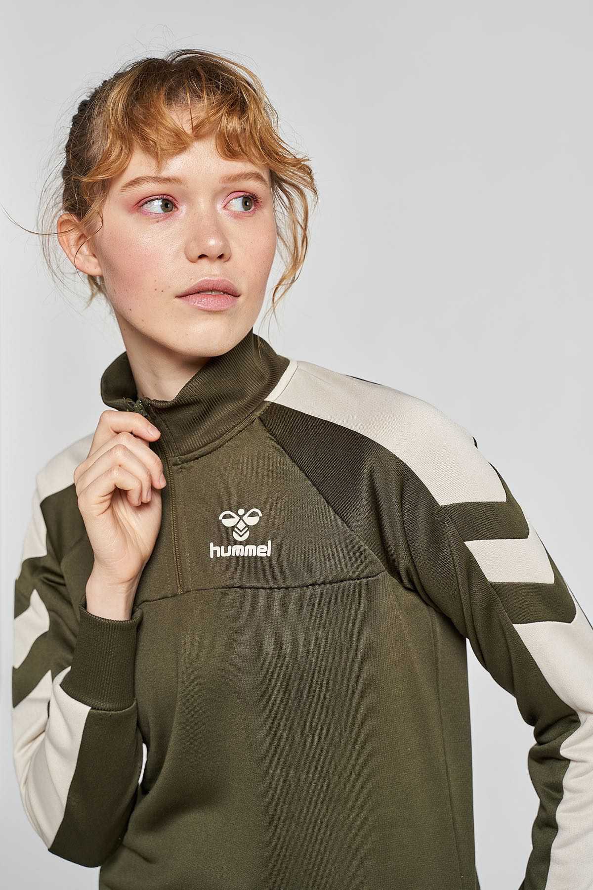 Hummel Nista Kadın Sweatshirt 921063-6297 Haki