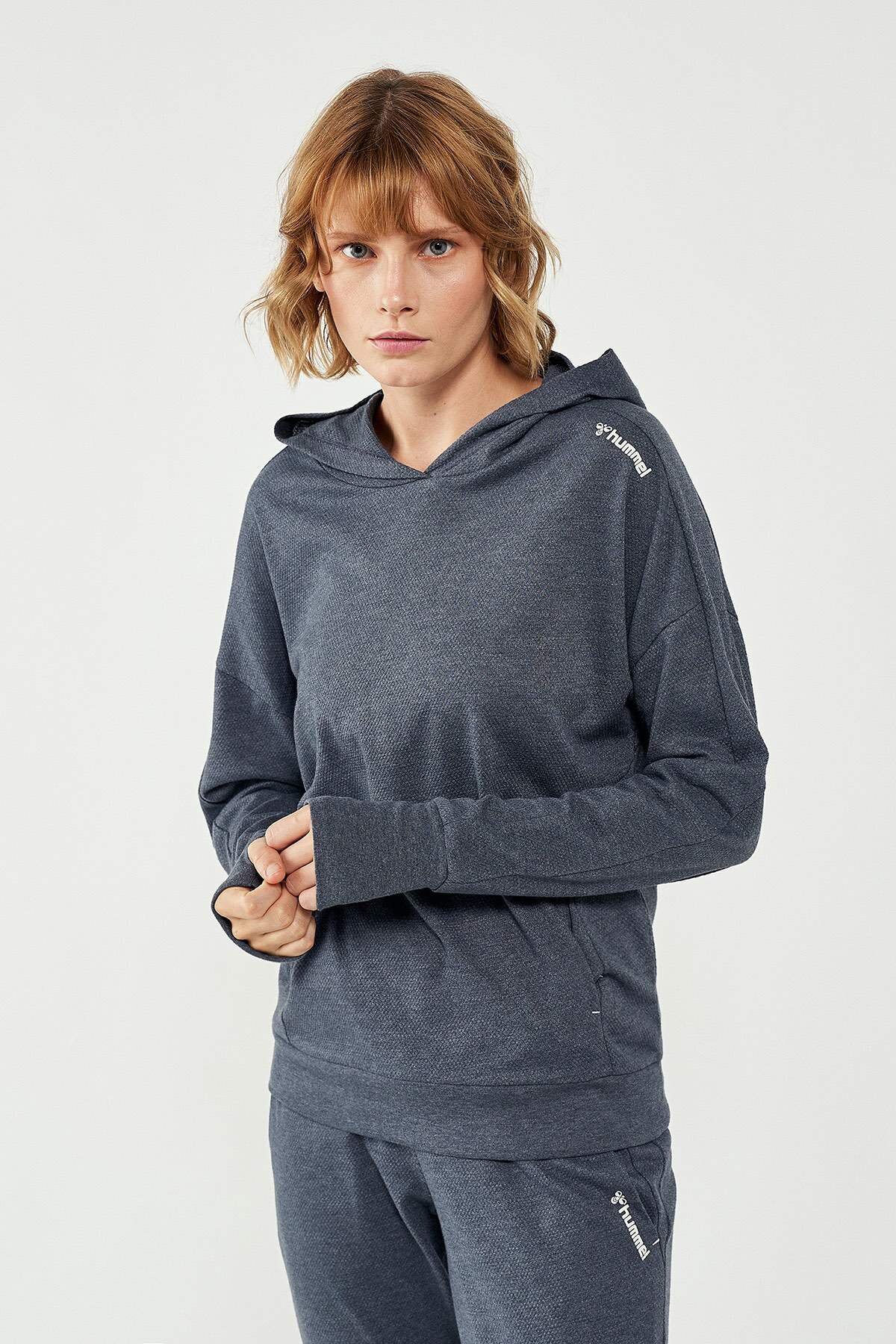 Hummel Gang Kadın Sweatshirt 921084-7429 Lacivert