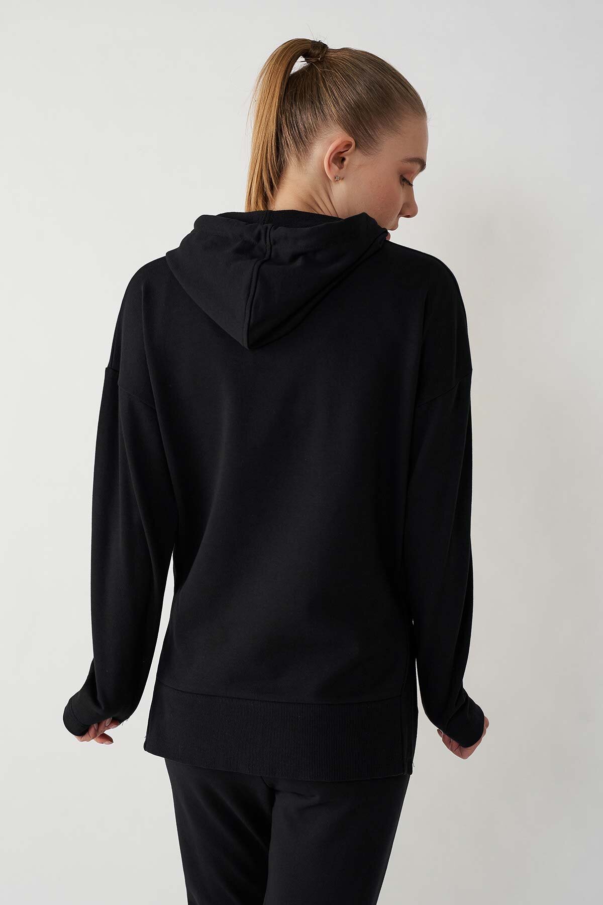 Hummel Davina  Kadın Sweatshirt 921234-2001 Siyah