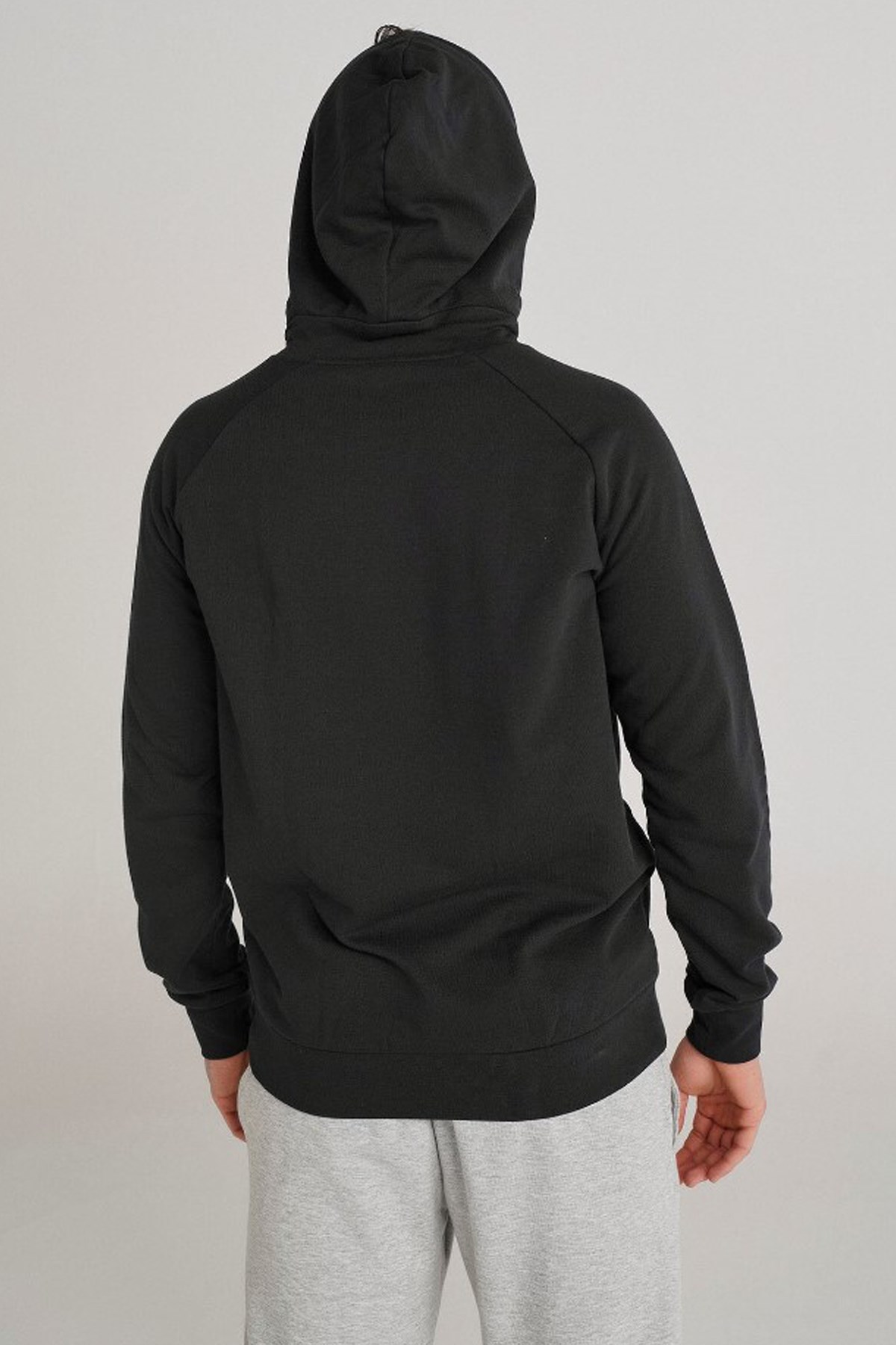 Hummel T-Isam 2.0 Erkek Sweatshirt 921556-2001 Siyah