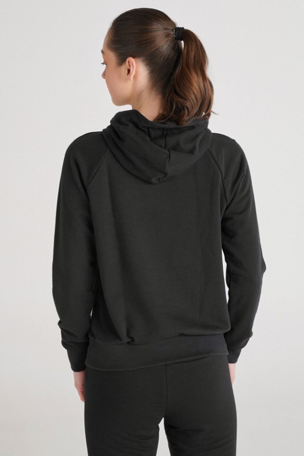 Hummel T-Noni 2.0 Kadın Sweatshirt 921559-2001 Siyah