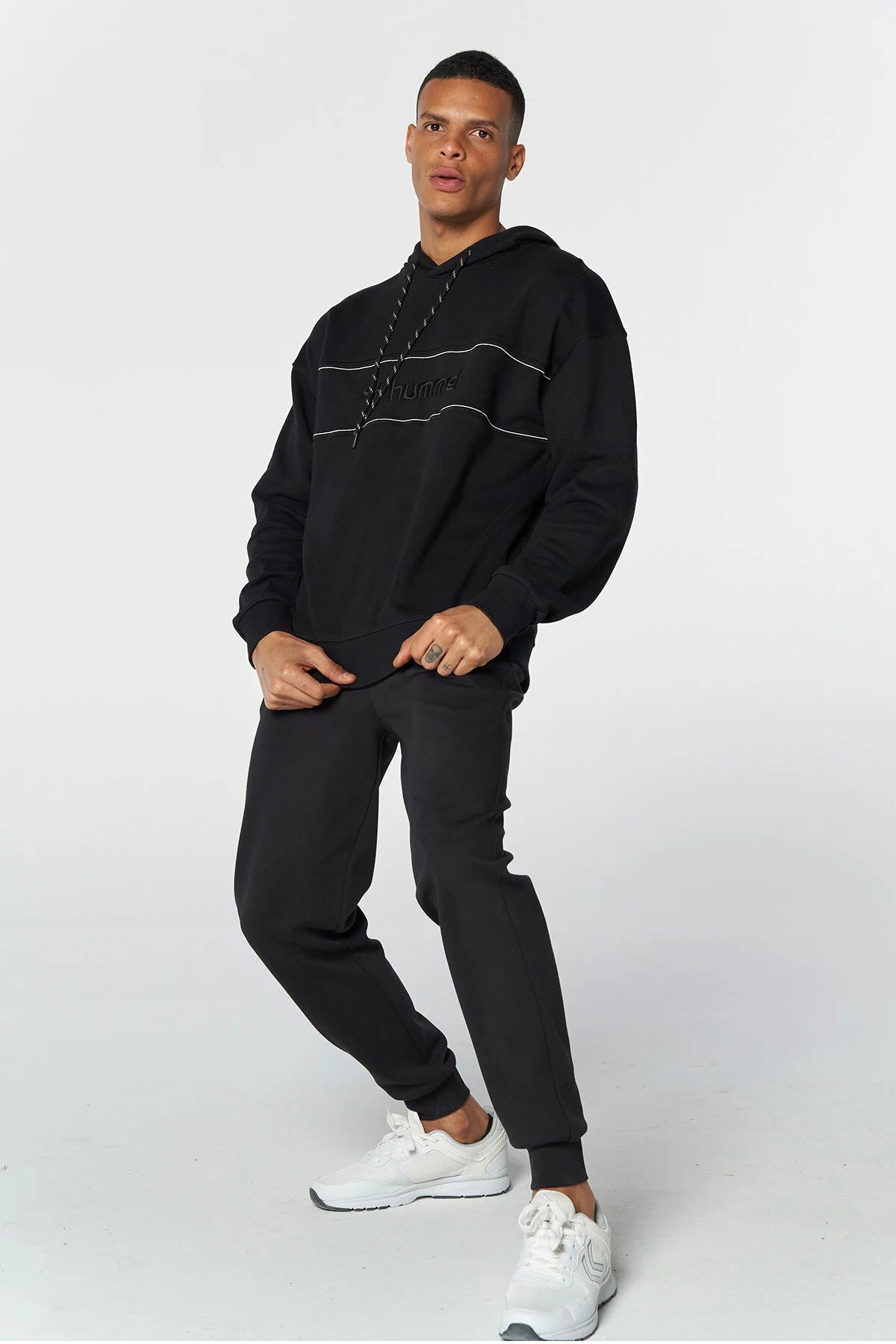 Hummel Kai Erkek Sweatshirt 921704-2001 Siyah