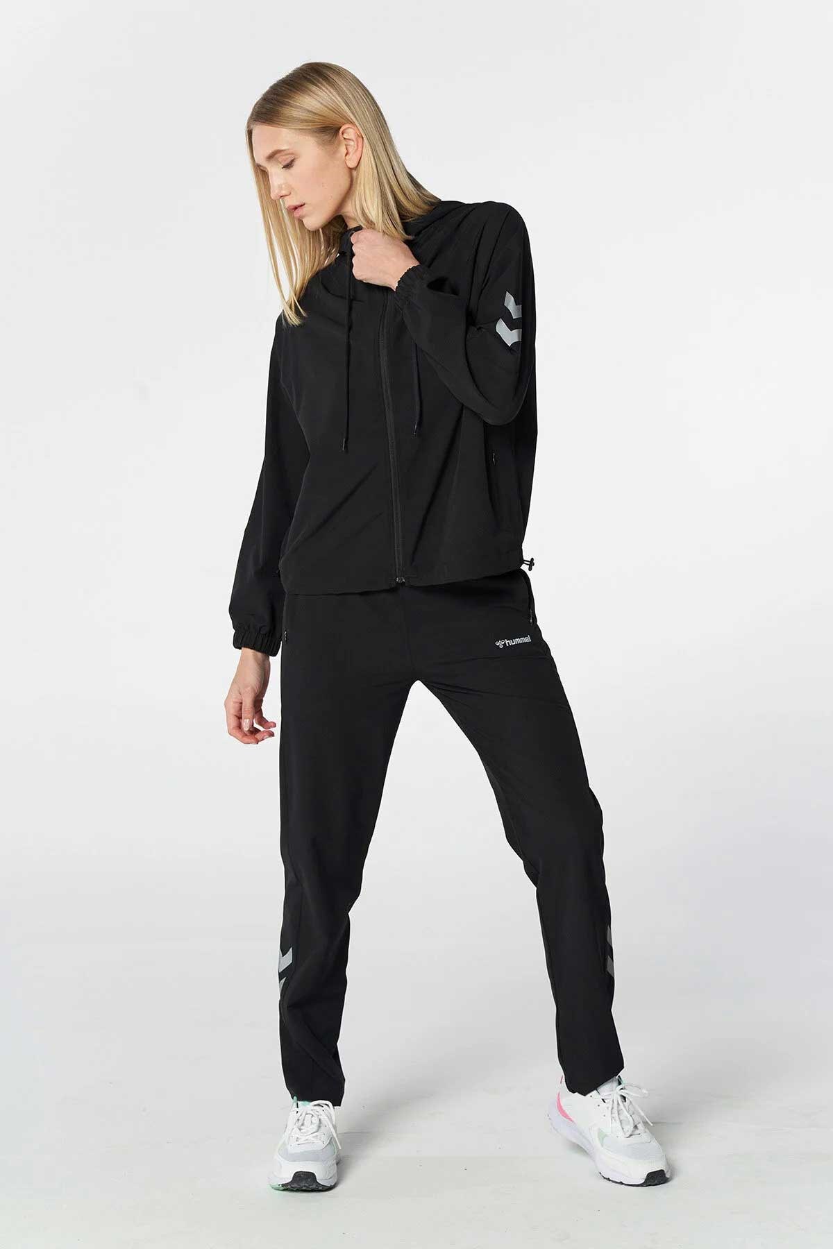 Hummel Lily Kadın Fermuarlı Sweatshirt 921715-2001 Siyah