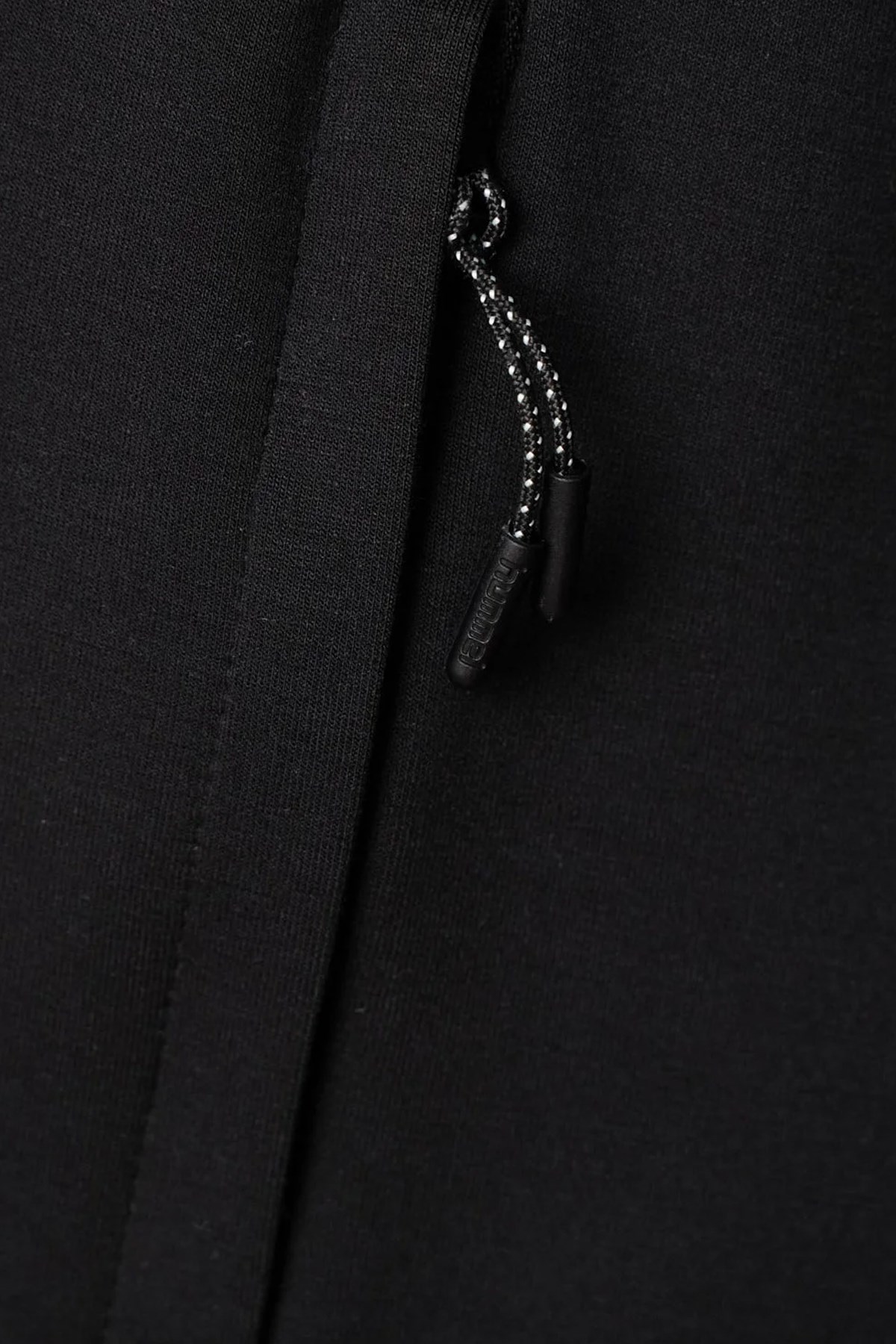 Hummel Ajay Zip Erkek Sweatshirt 921746-2001 Siyah