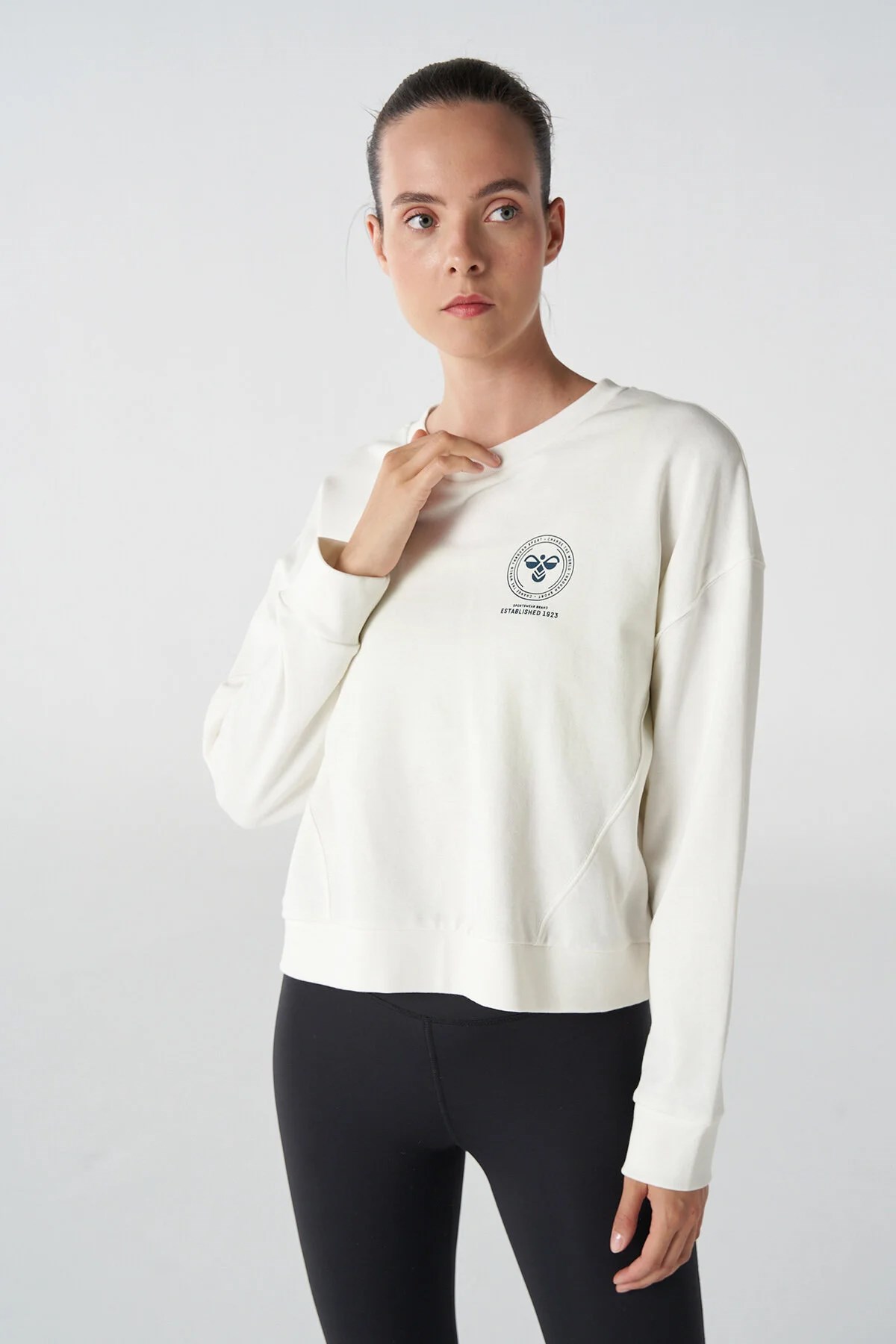Hummel Chrissy Kadın Sweatshirt 921758-9003 Beyaz