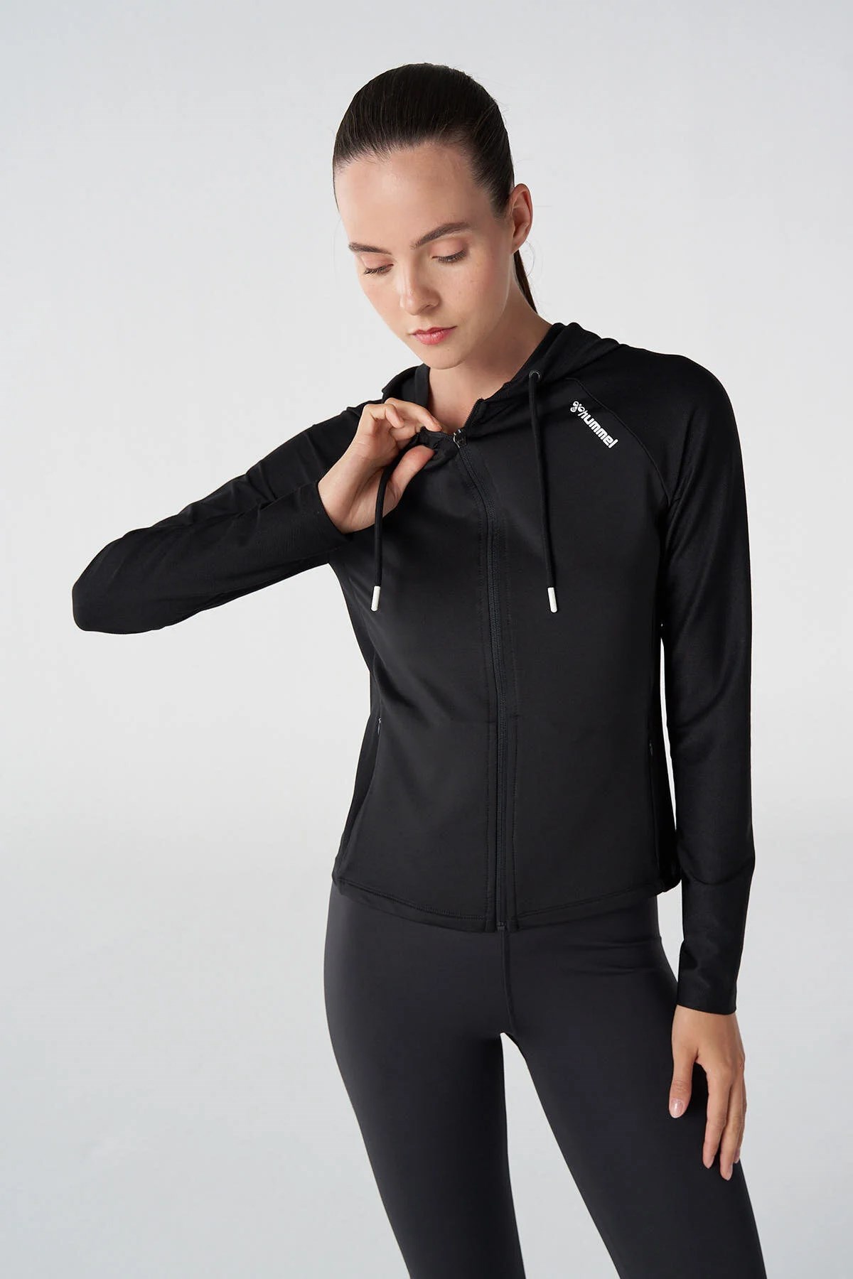 Hummel Lara Zip Kadın Sweatshirt 921794-2001 Siyah