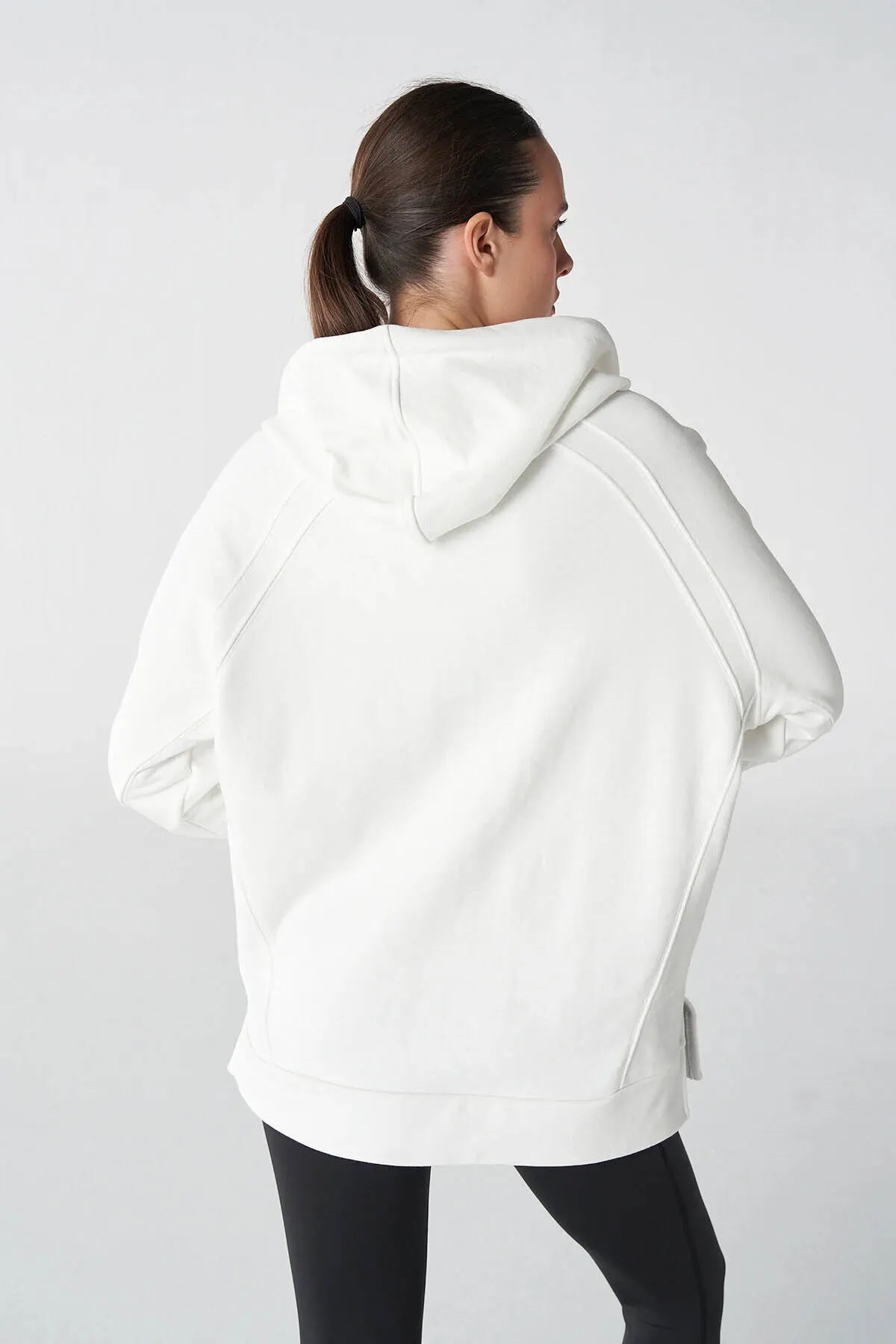 Hummel Maya Oversize Zip Kadın Sweatshirt 921803-9003 Beyaz