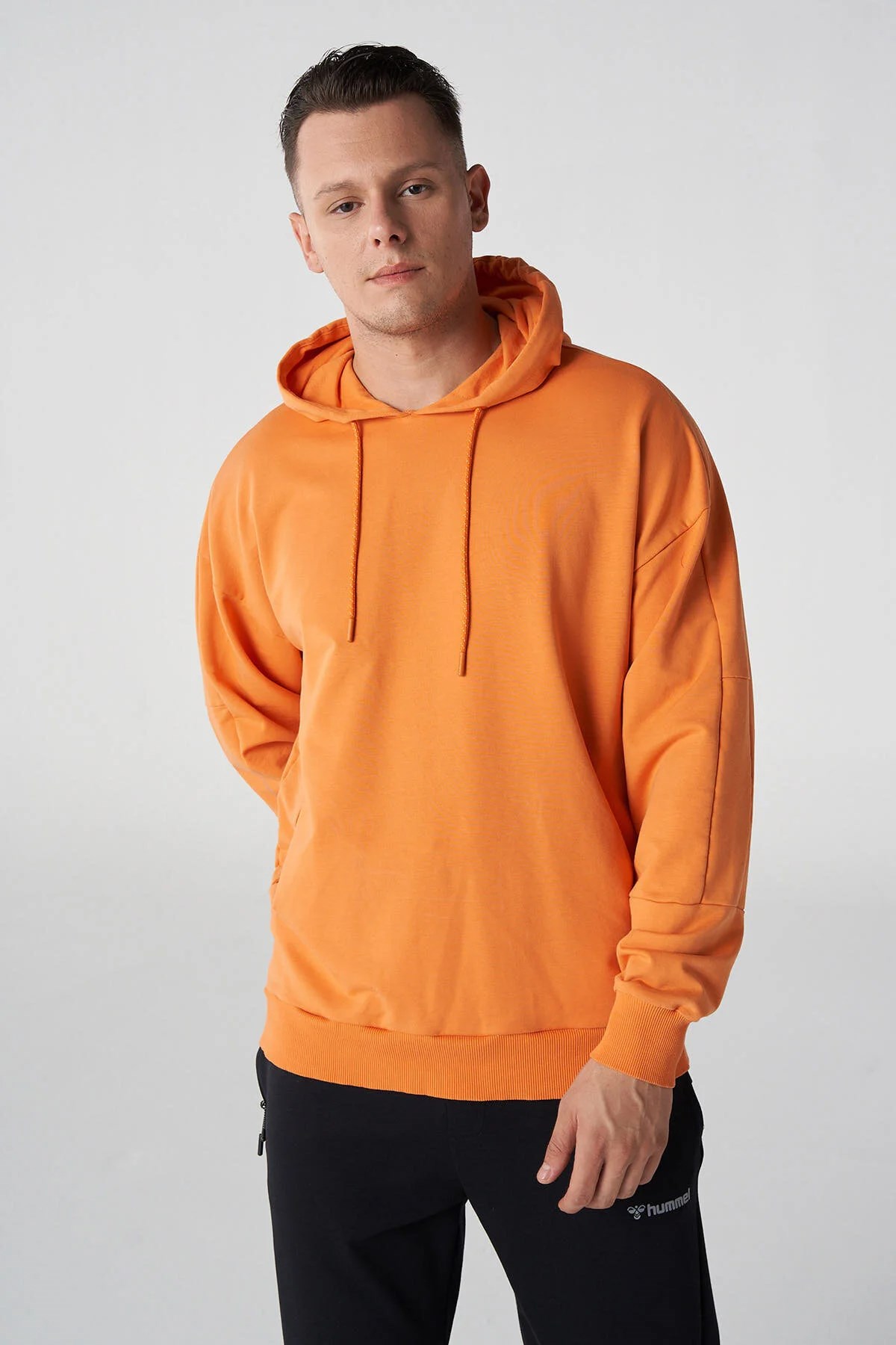 Hummel Remy Erkek Sweatshirt 921821-2522 Turuncu