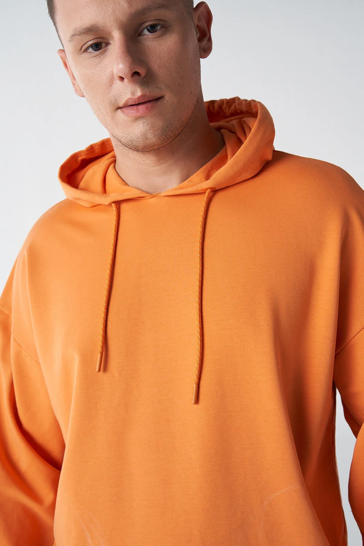 Hummel Remy Erkek Sweatshirt 921821-2522 Turuncu