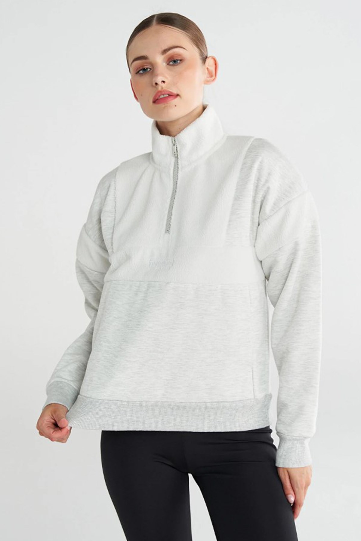 Hummel Adur Zip Neck Kadın Sweatshirt 922347-9098 Beyaz