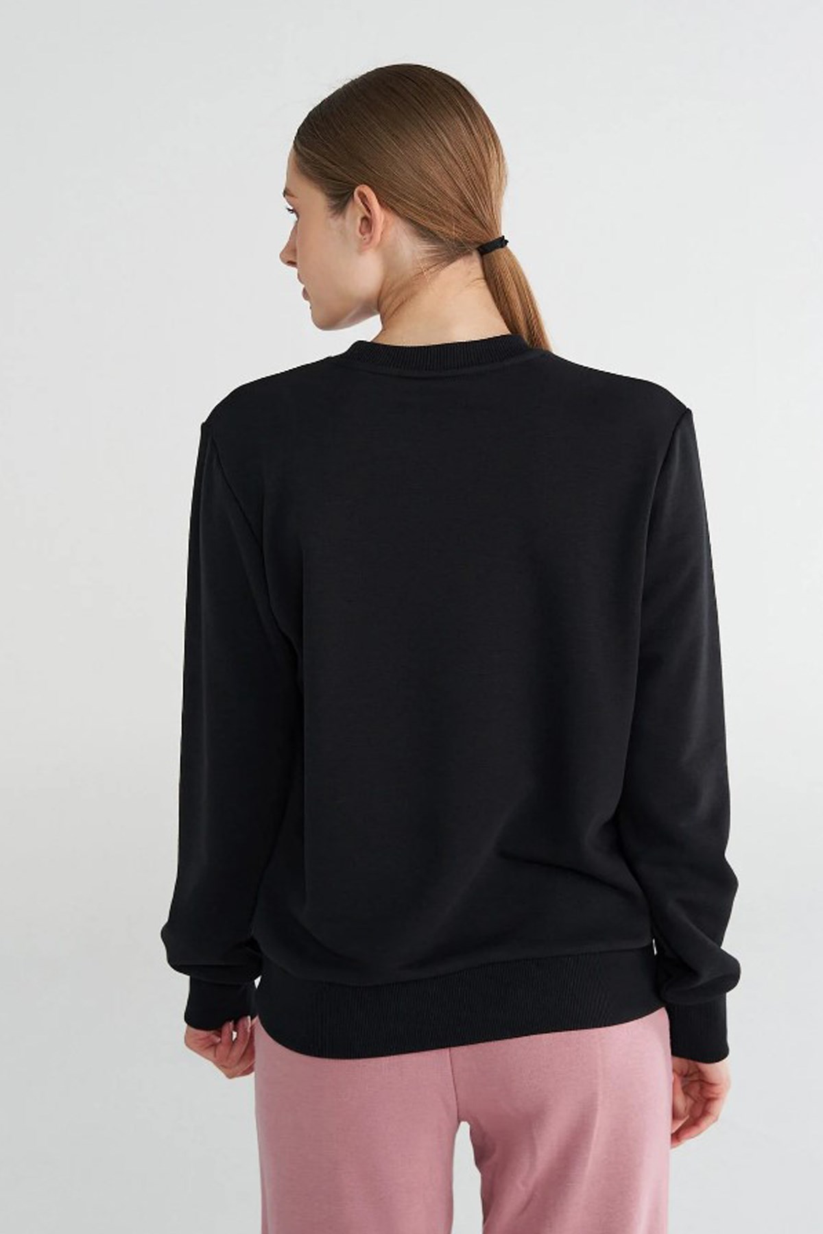 Hummel Pulse Kadın Sweatshirt 922440-2001 Siyah