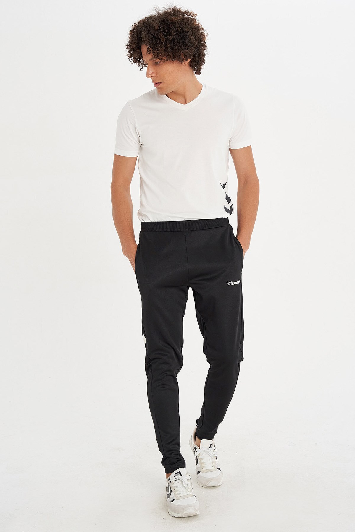 Hummel Falconzo Tapered  Erkek Eşofman Altı 931076-2001 Siyah