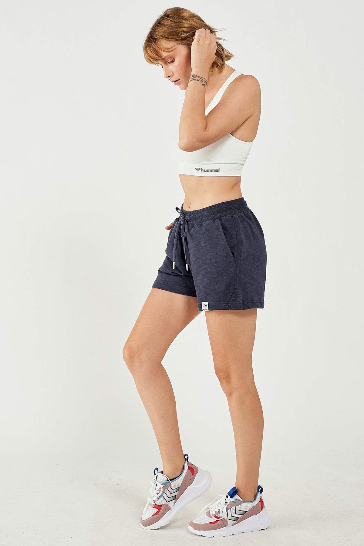 Hummel Capella Kadın Şort 931139-7429 Antrasit