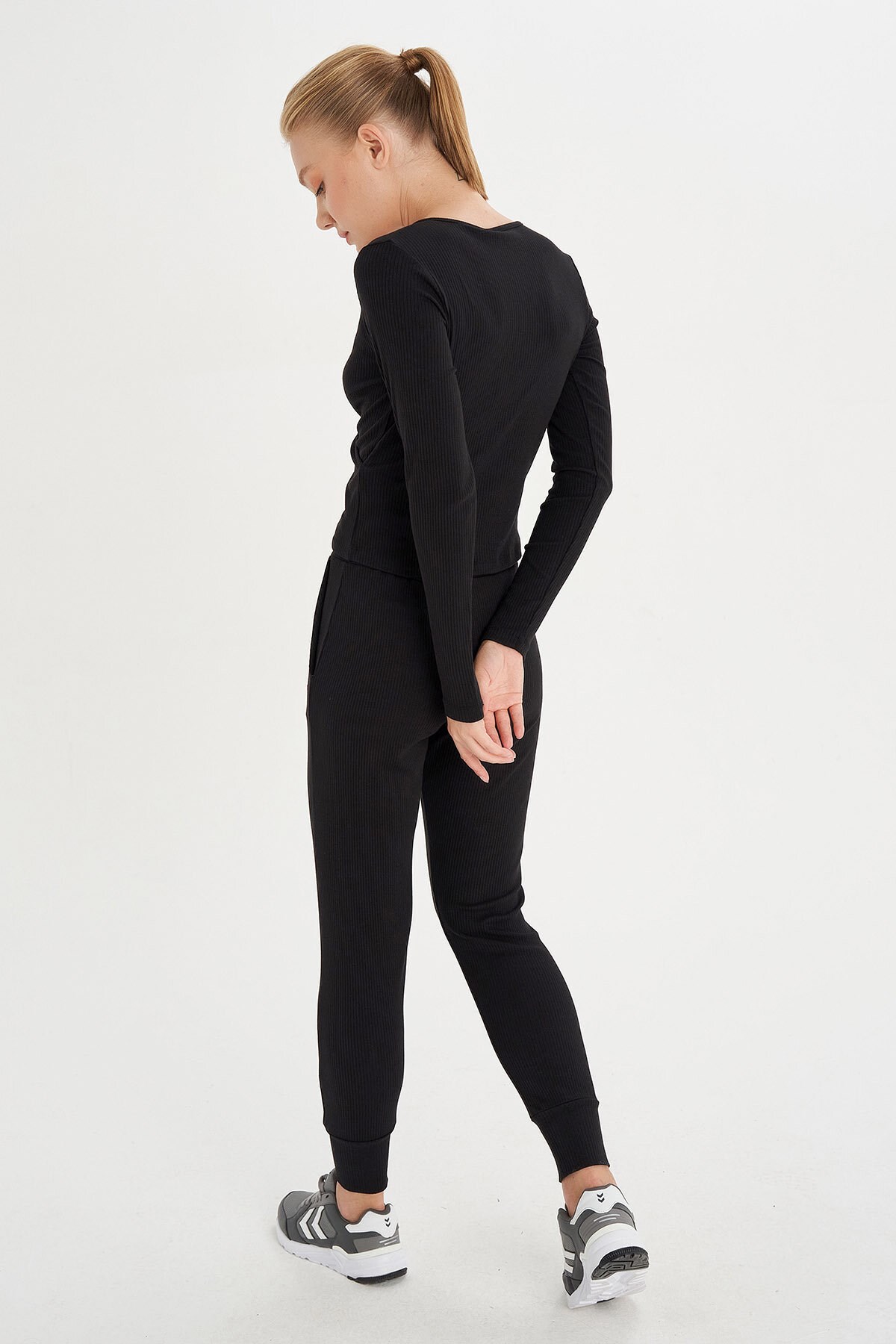 Hummel Saggy  Kadın Eşofman Altı 931448-2001 Siyah