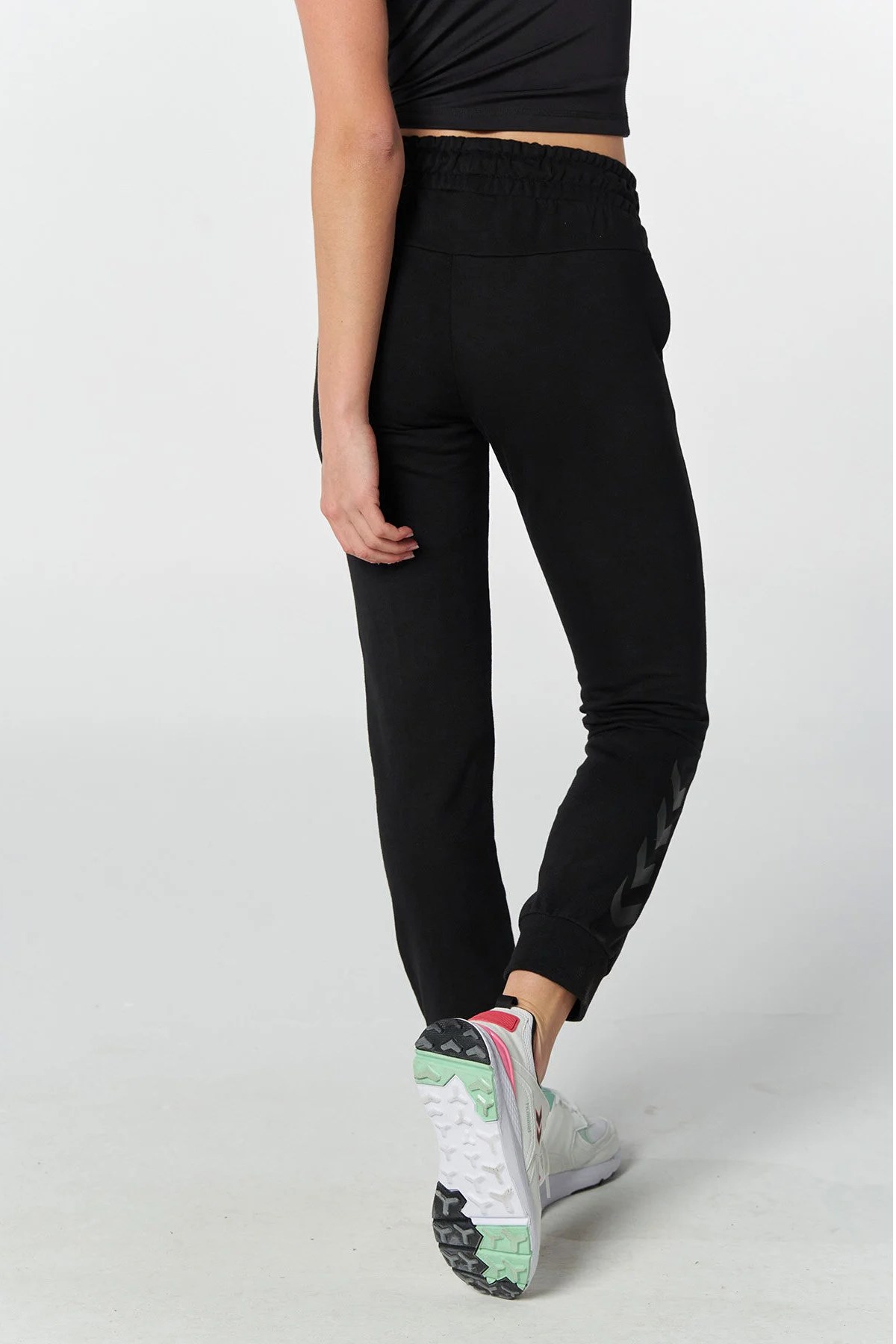 Hummel T-Noni 2.0 Regular  Kadın Eşofman Altı 931470-2001 Siyah