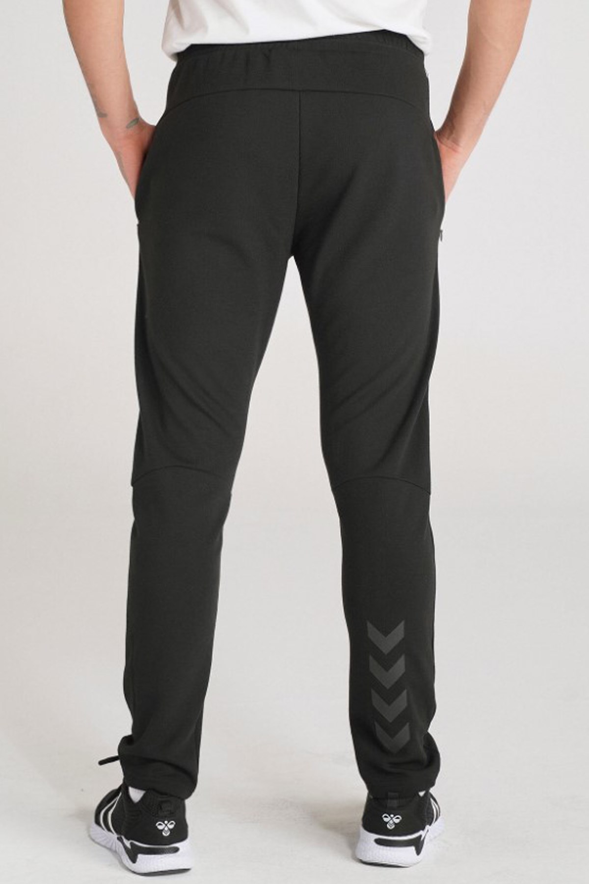Hummel T-Tropper Tapered Erkek Eşofman Altı 931571-2001 Siyah