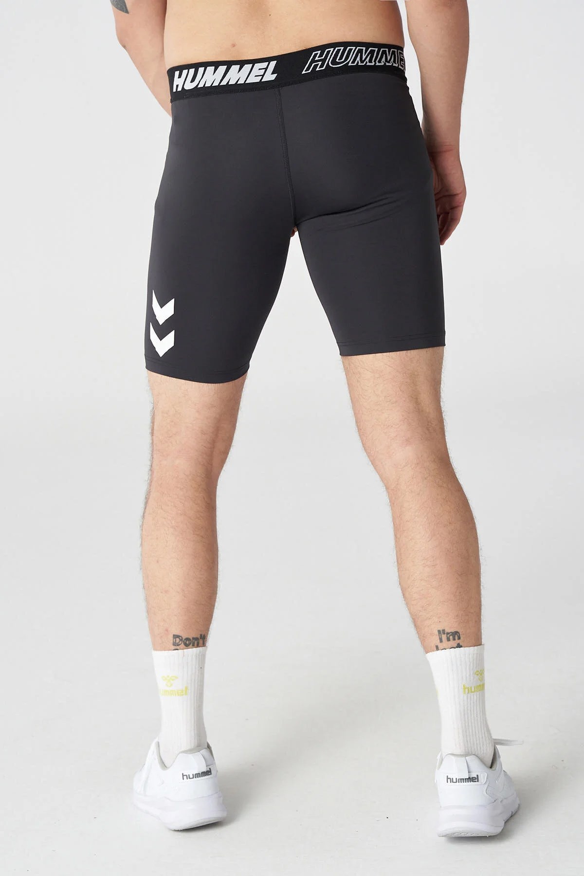 Hummel T-Te Topaz Erkek Şort 931583-2001 Siyah