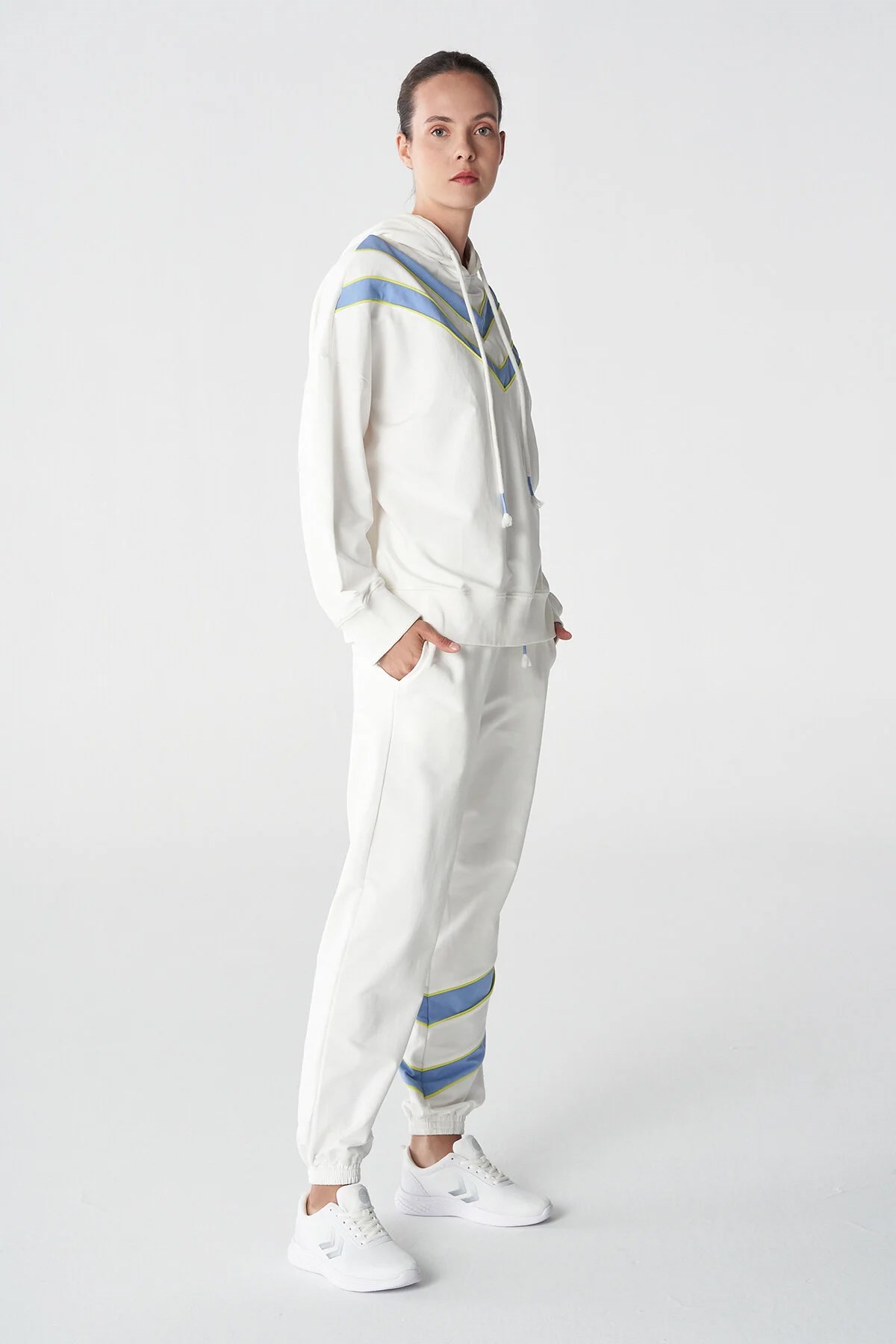Hummel Lile Sweat Kadın Eşofman Altı 931911-9003 Beyaz