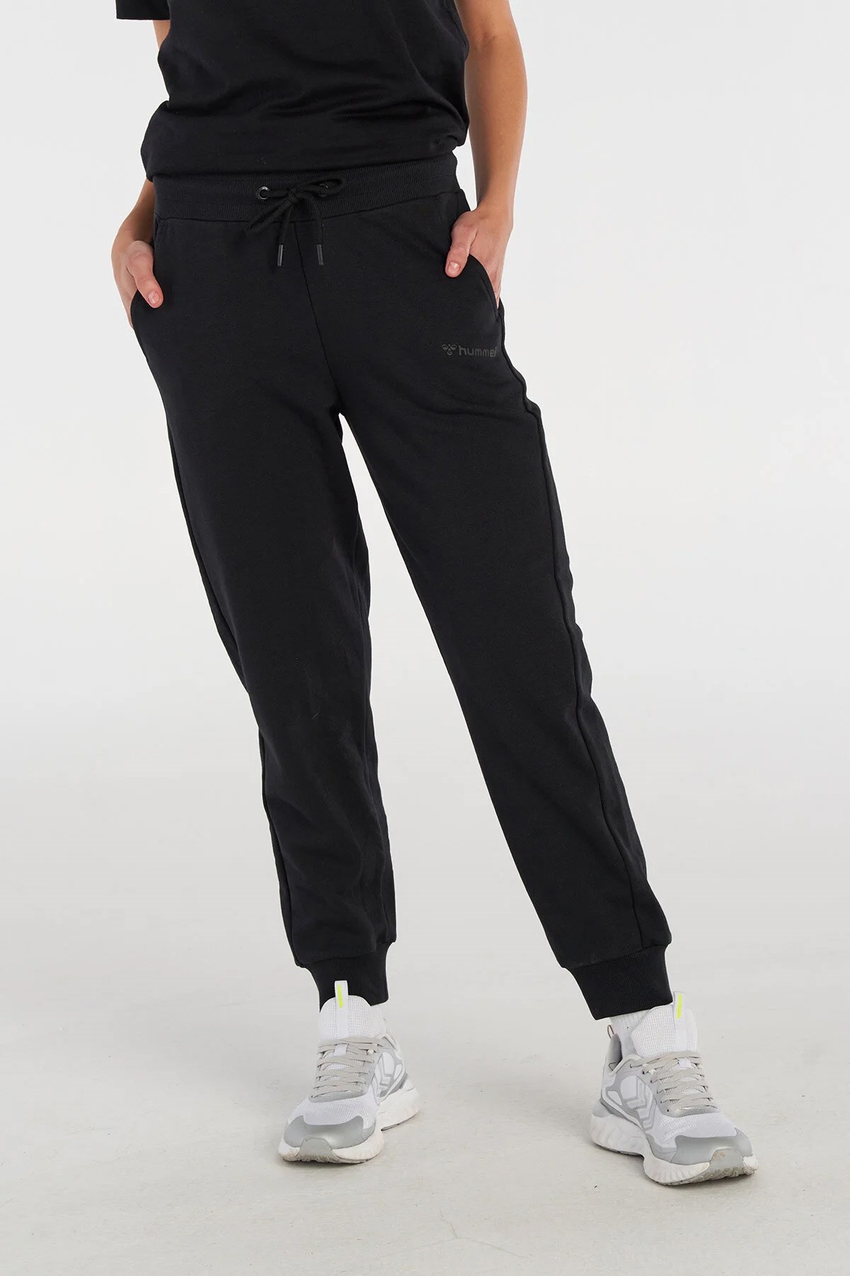 Hummel Ella Kadın Eşofman Altı 931986-2001 Siyah